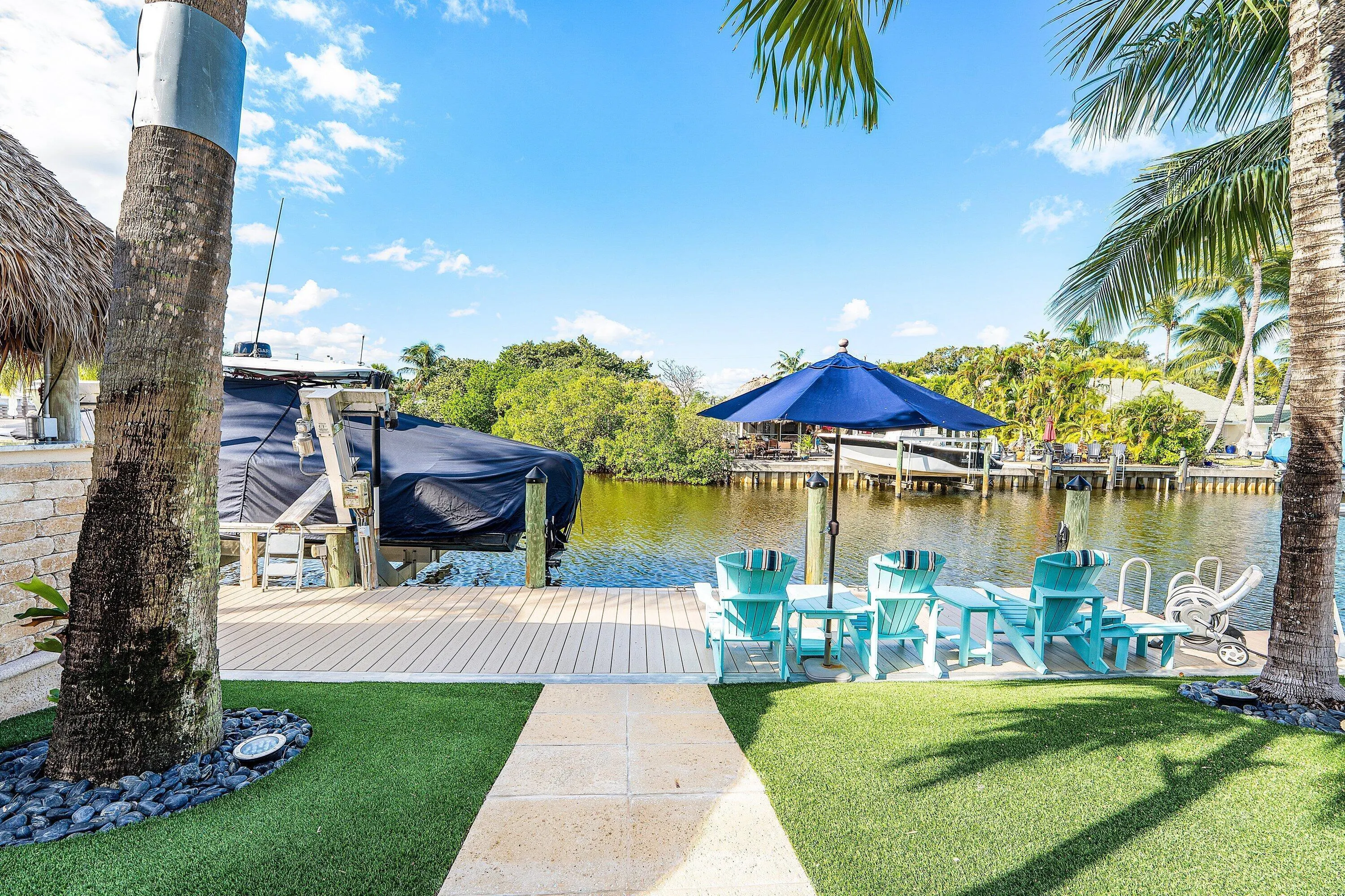 906 Dolphin Drive