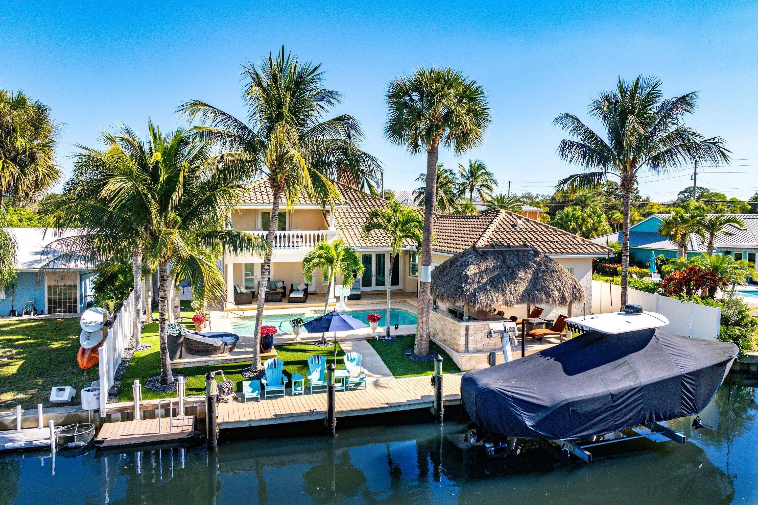 906 Dolphin Drive