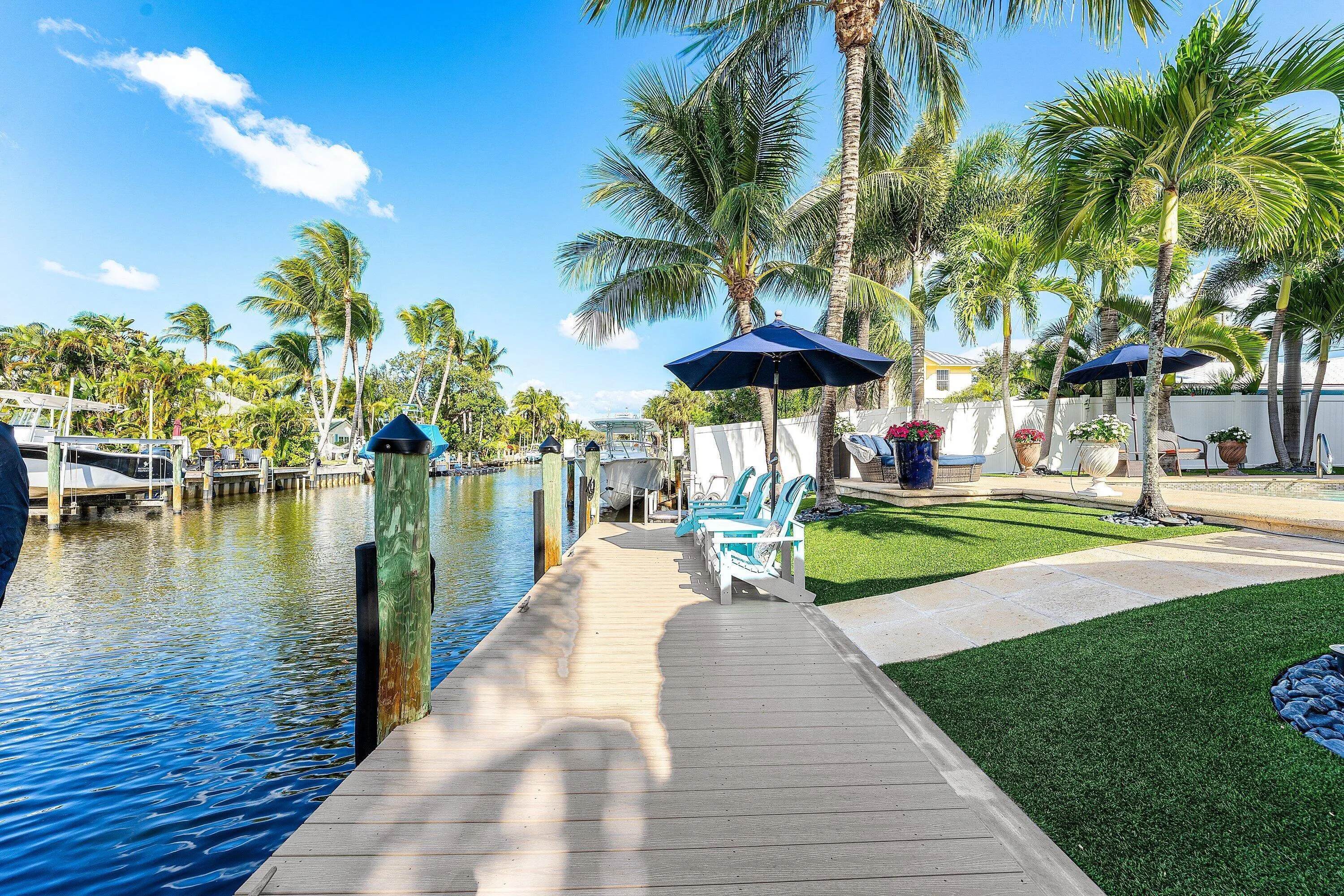 906 Dolphin Drive