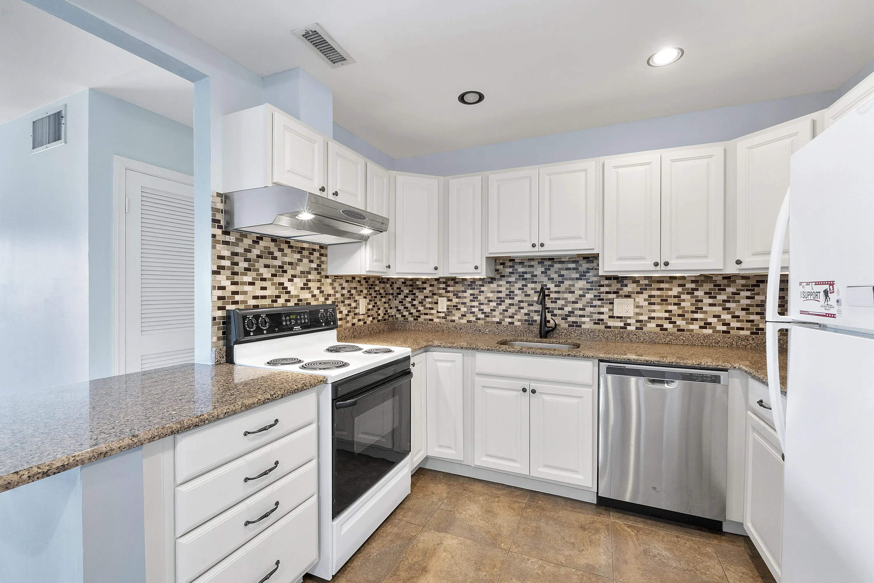 6253 Bay Club Drive #3
