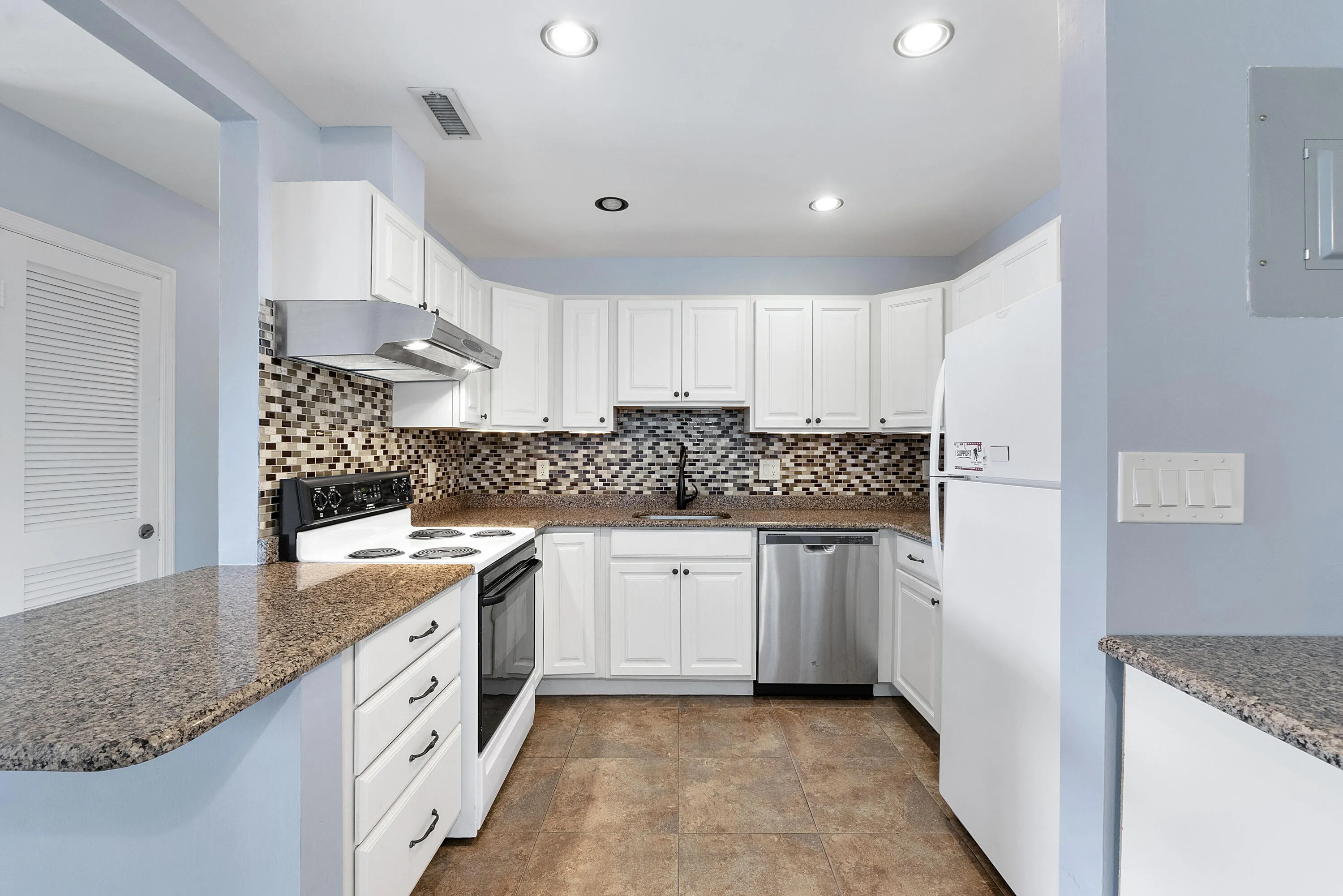 6253 Bay Club Drive #3
