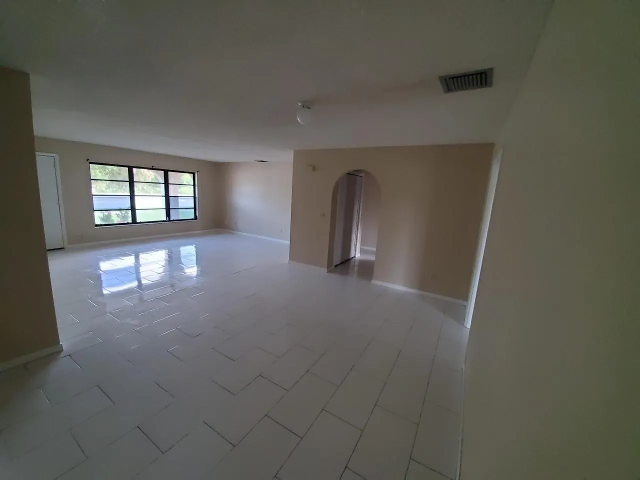639 NW Prima Vista Boulevard