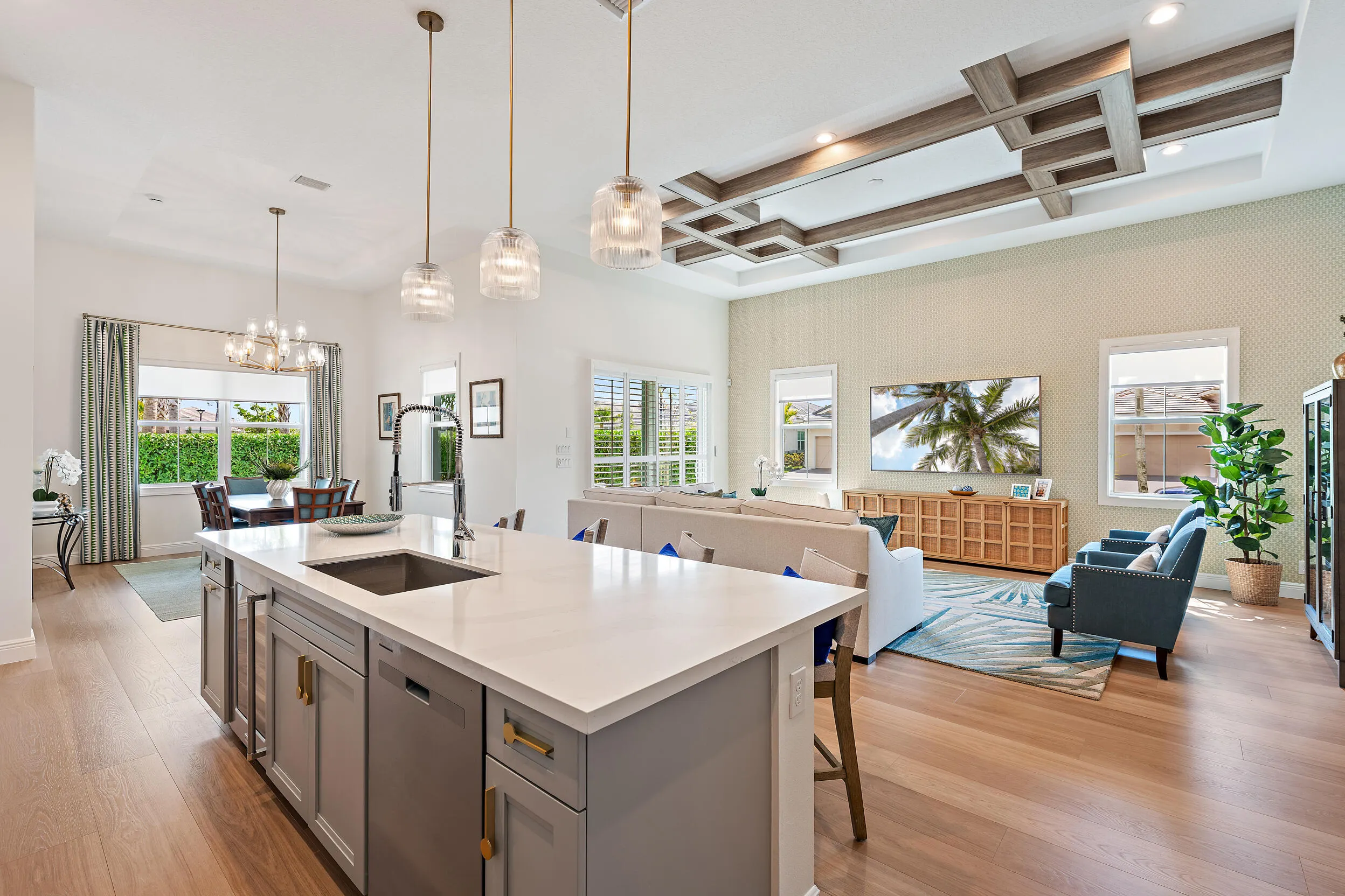 10038 Regency Way