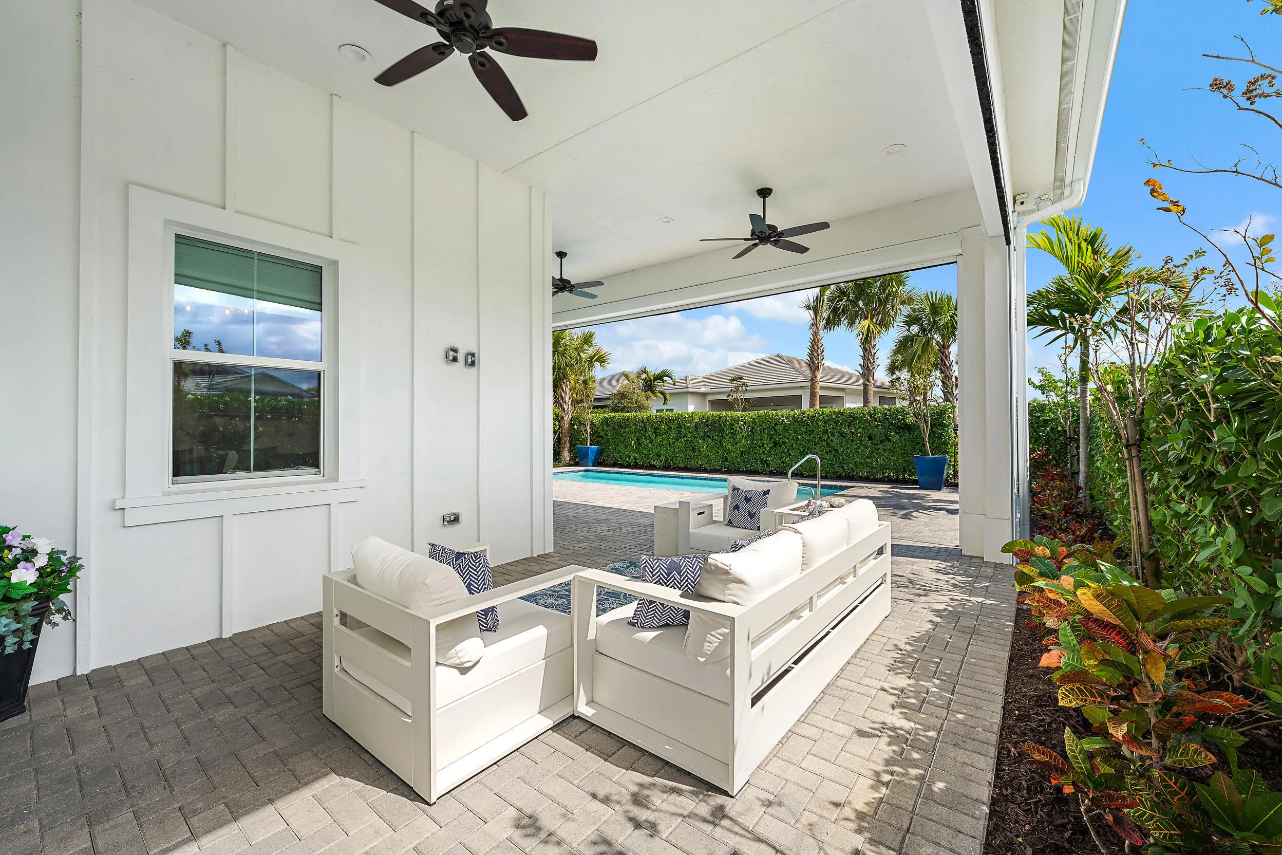 10038 Regency Way
