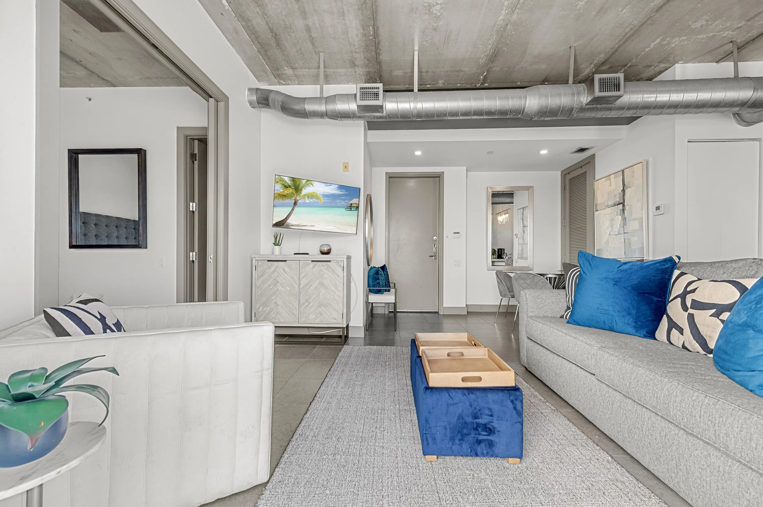 111 SE 2nd Street #302