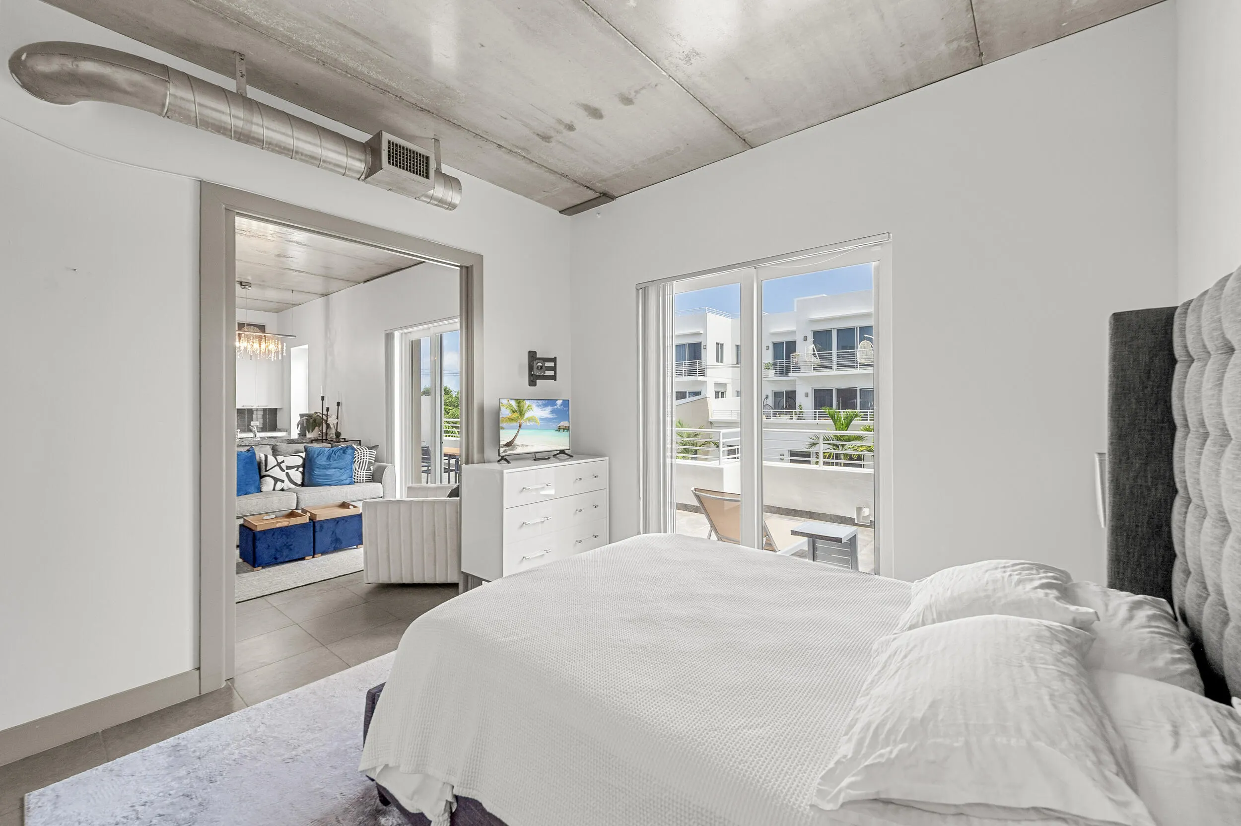 111 SE 2nd Street #302