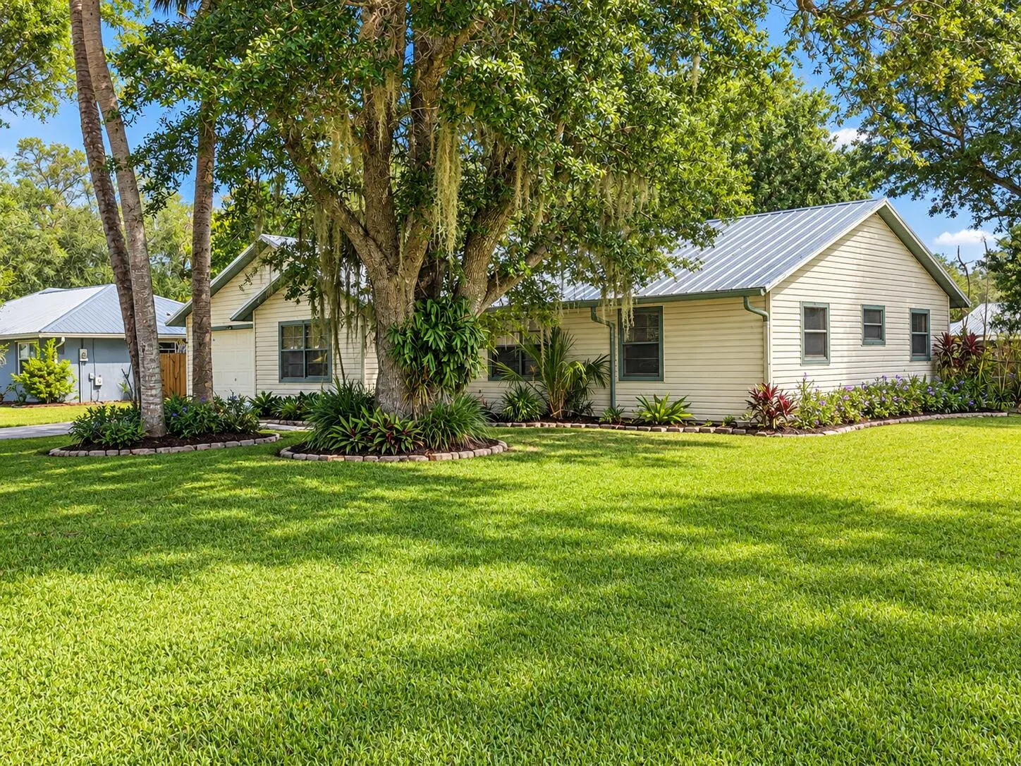 1396 SW 19TH Terrace