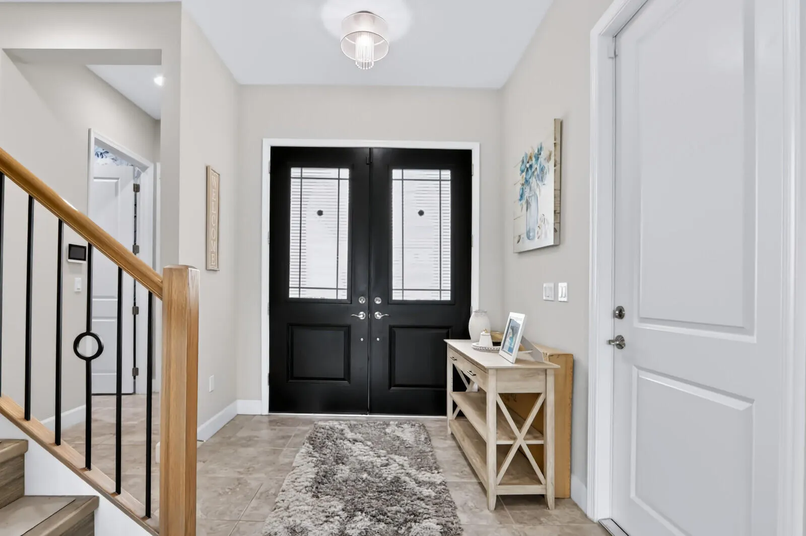 5541 MACOON Way