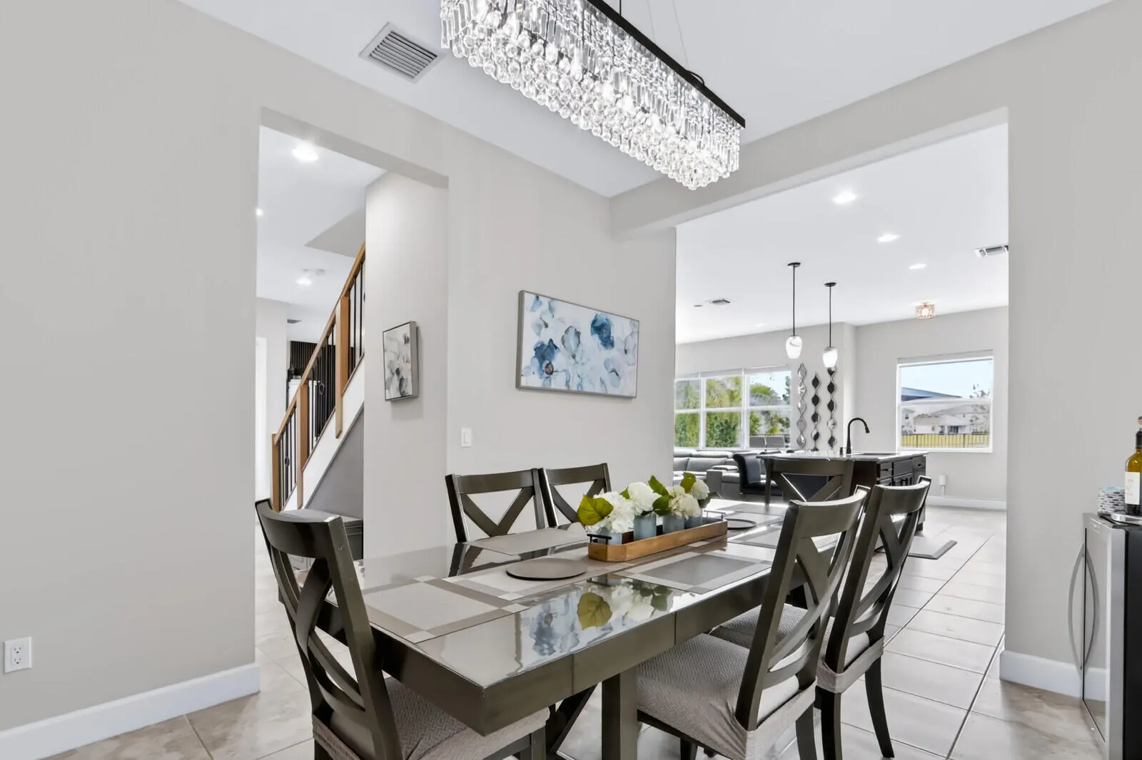5541 MACOON Way