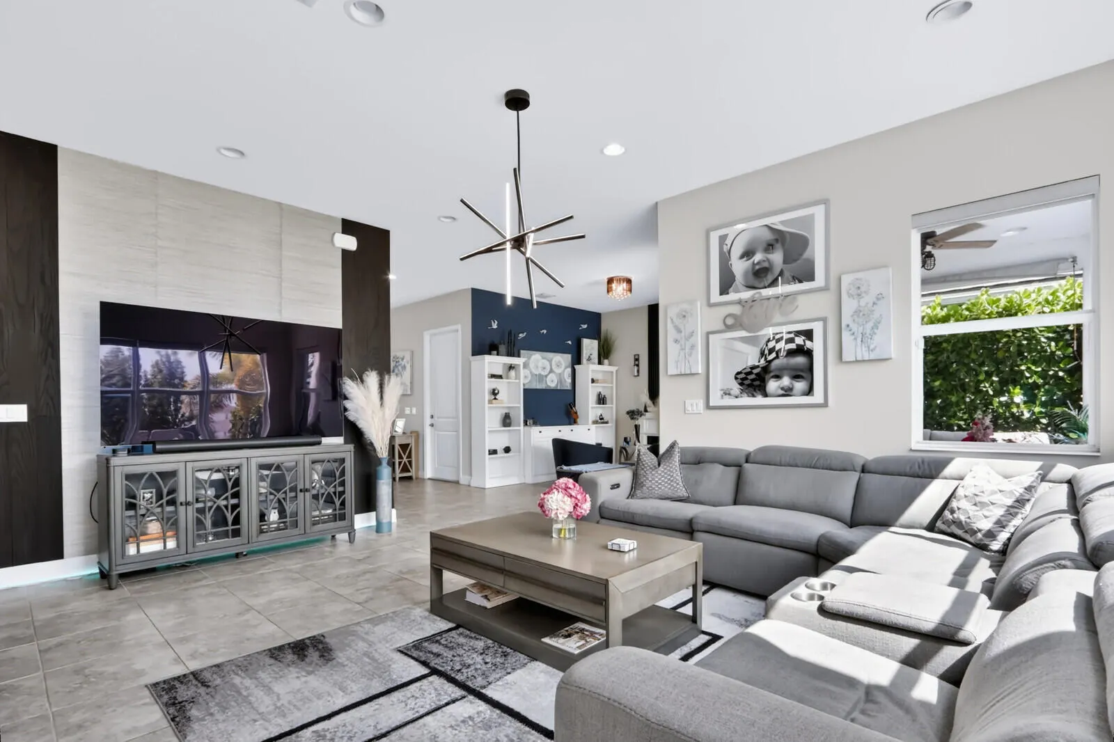 5541 MACOON Way