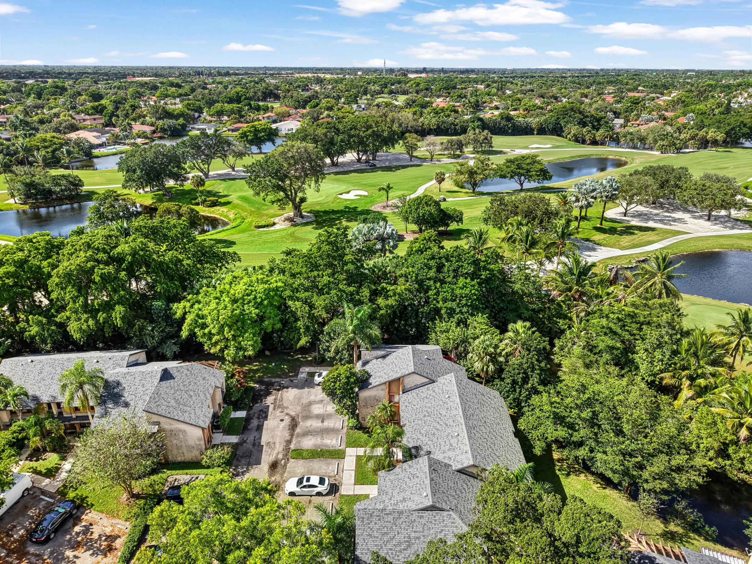 219 Wimbledon Lakes Drive
