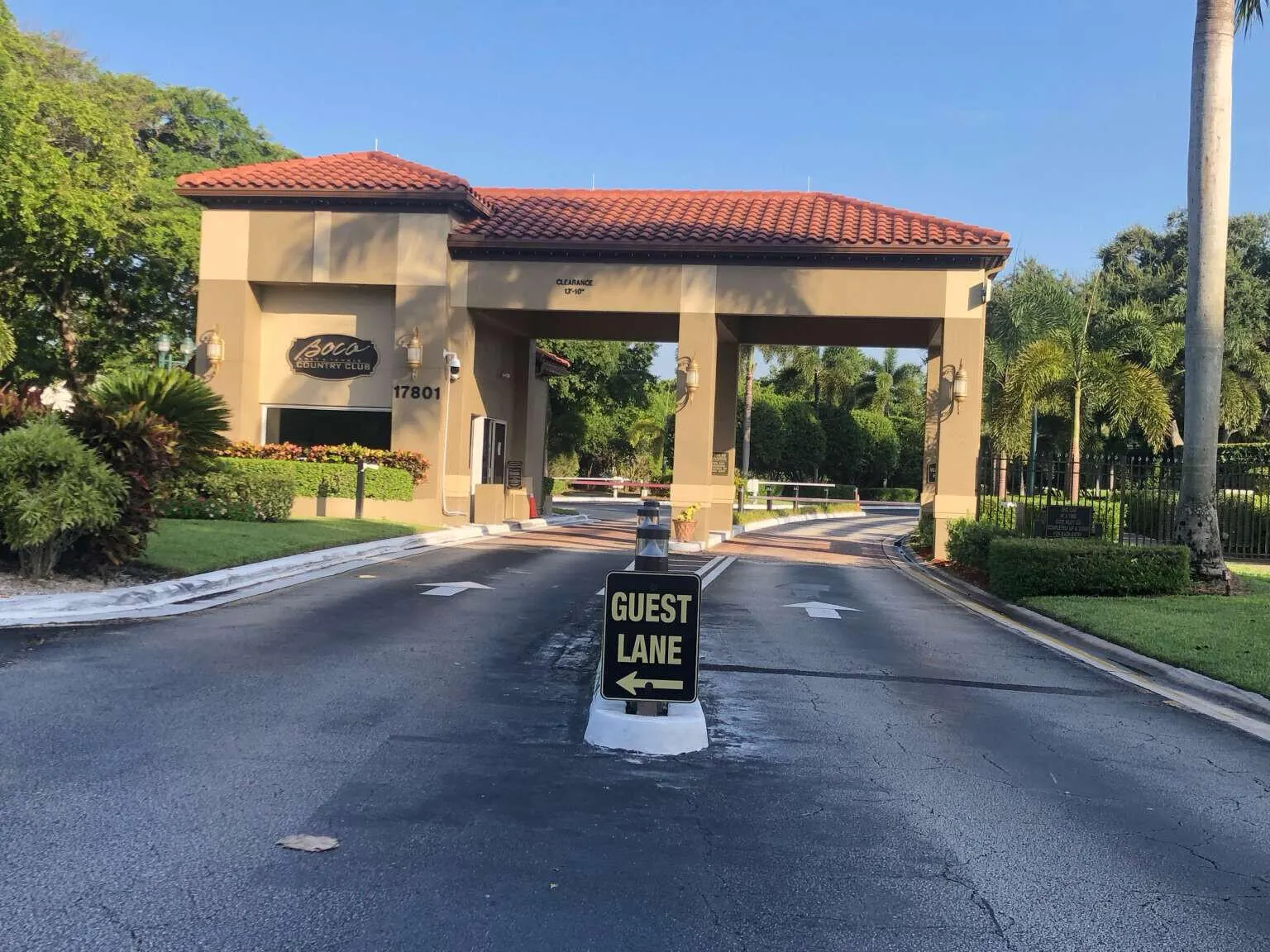 17324 BOCA CLUB Boulevard #902