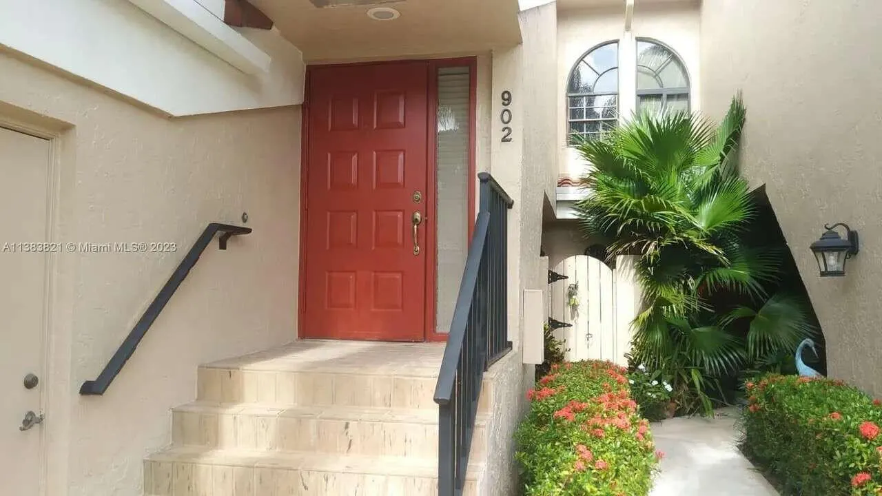 17324 BOCA CLUB Boulevard #902
