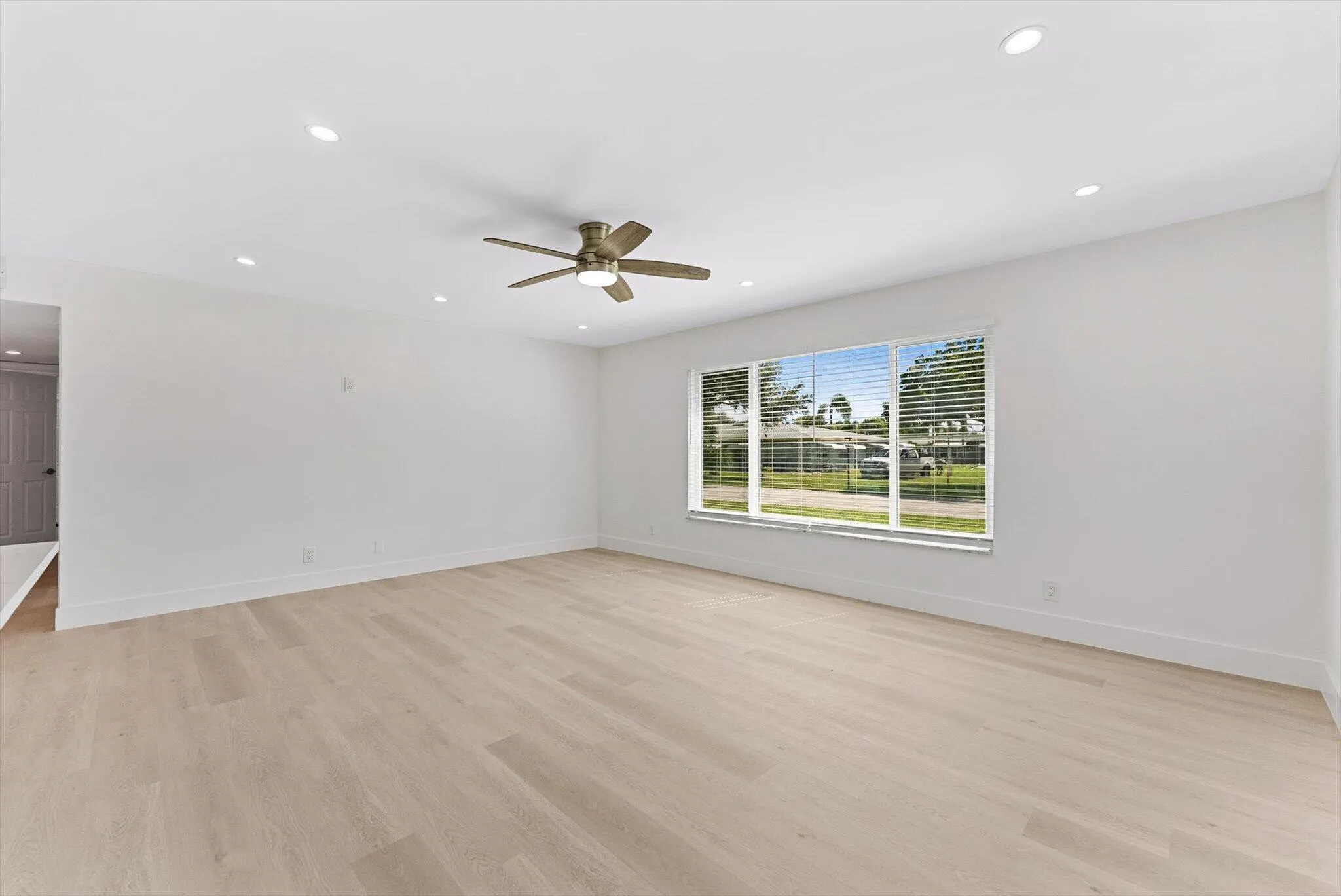875 North Drive #D