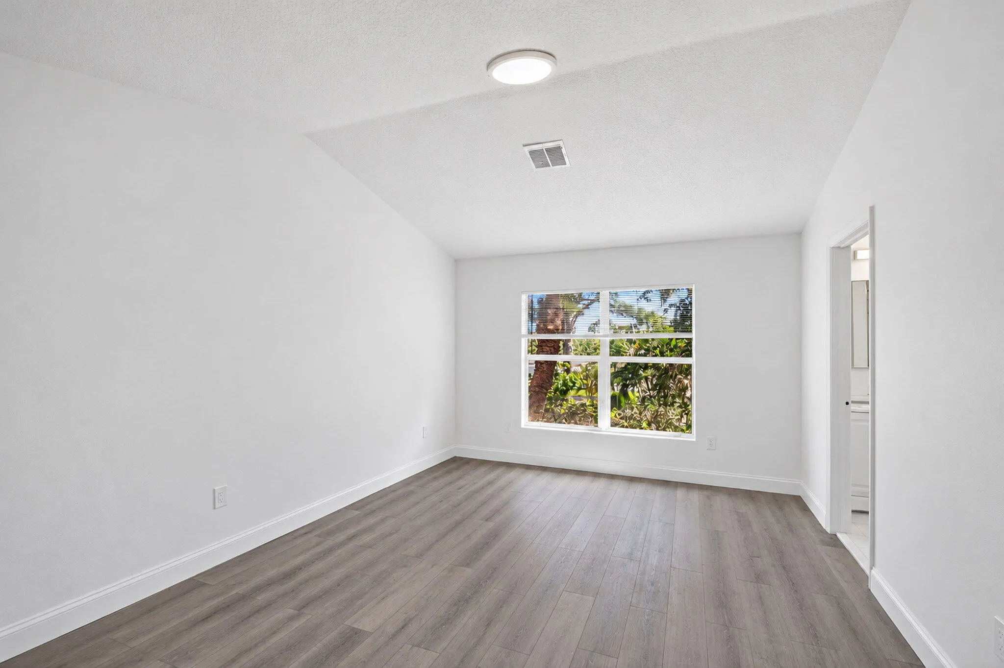 1006 Seminole Palms Drive