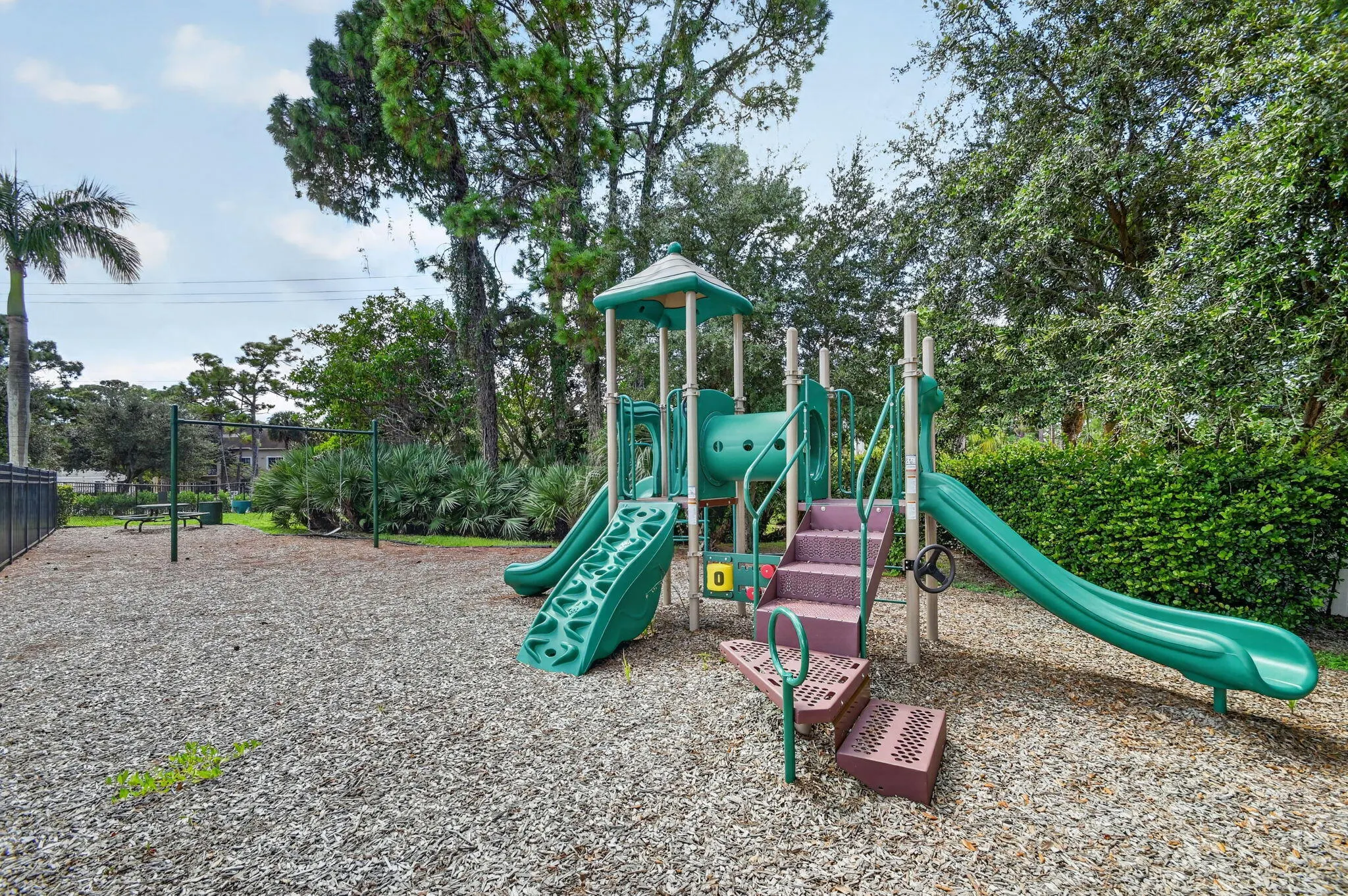 1006 Seminole Palms Drive