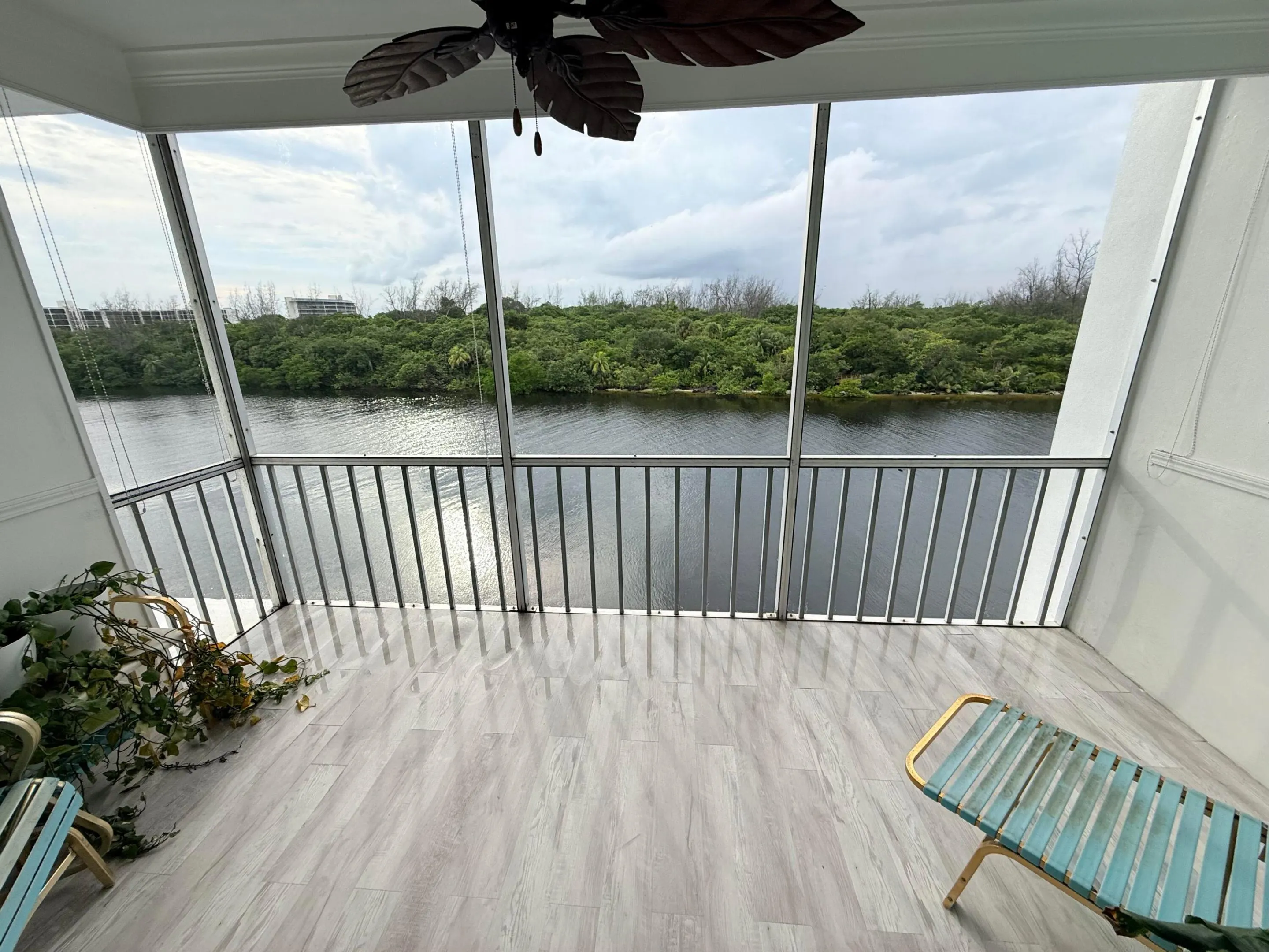 401 NE 19TH Avenue #53