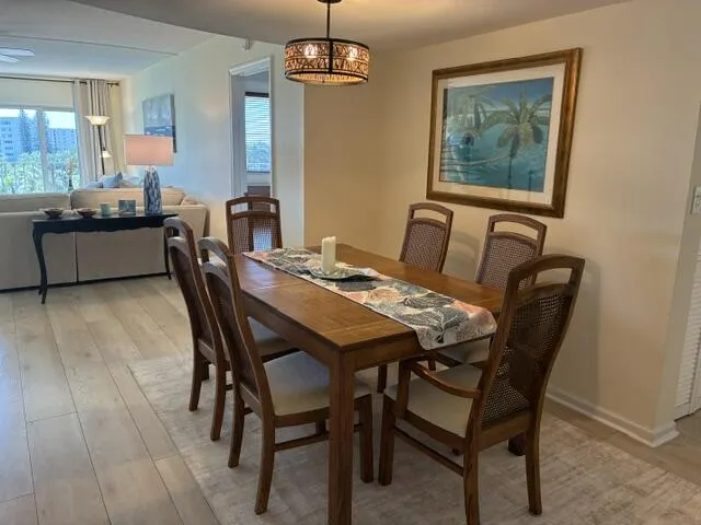 801 LAKE SHORE Drive #515