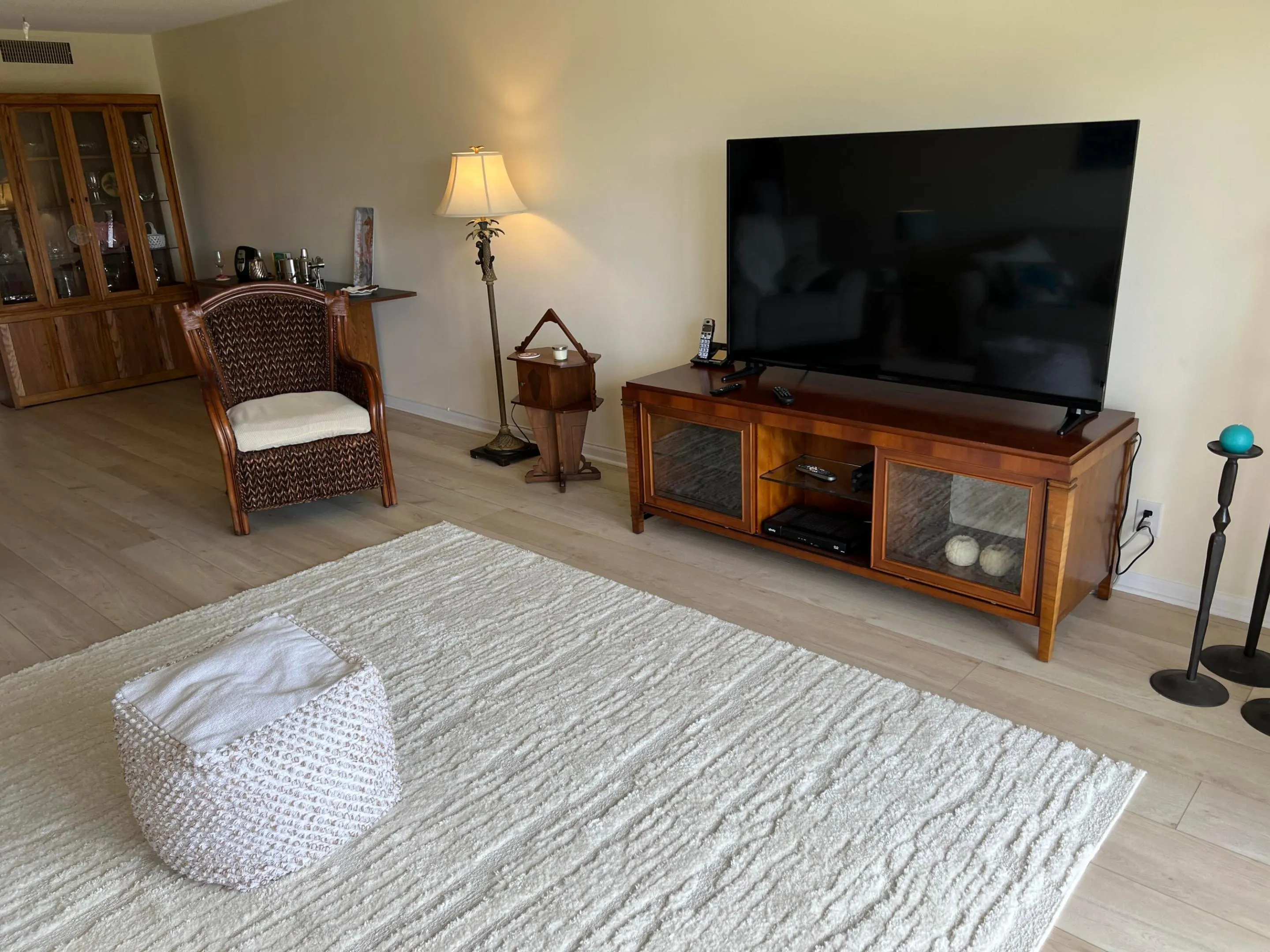 801 LAKE SHORE Drive #515
