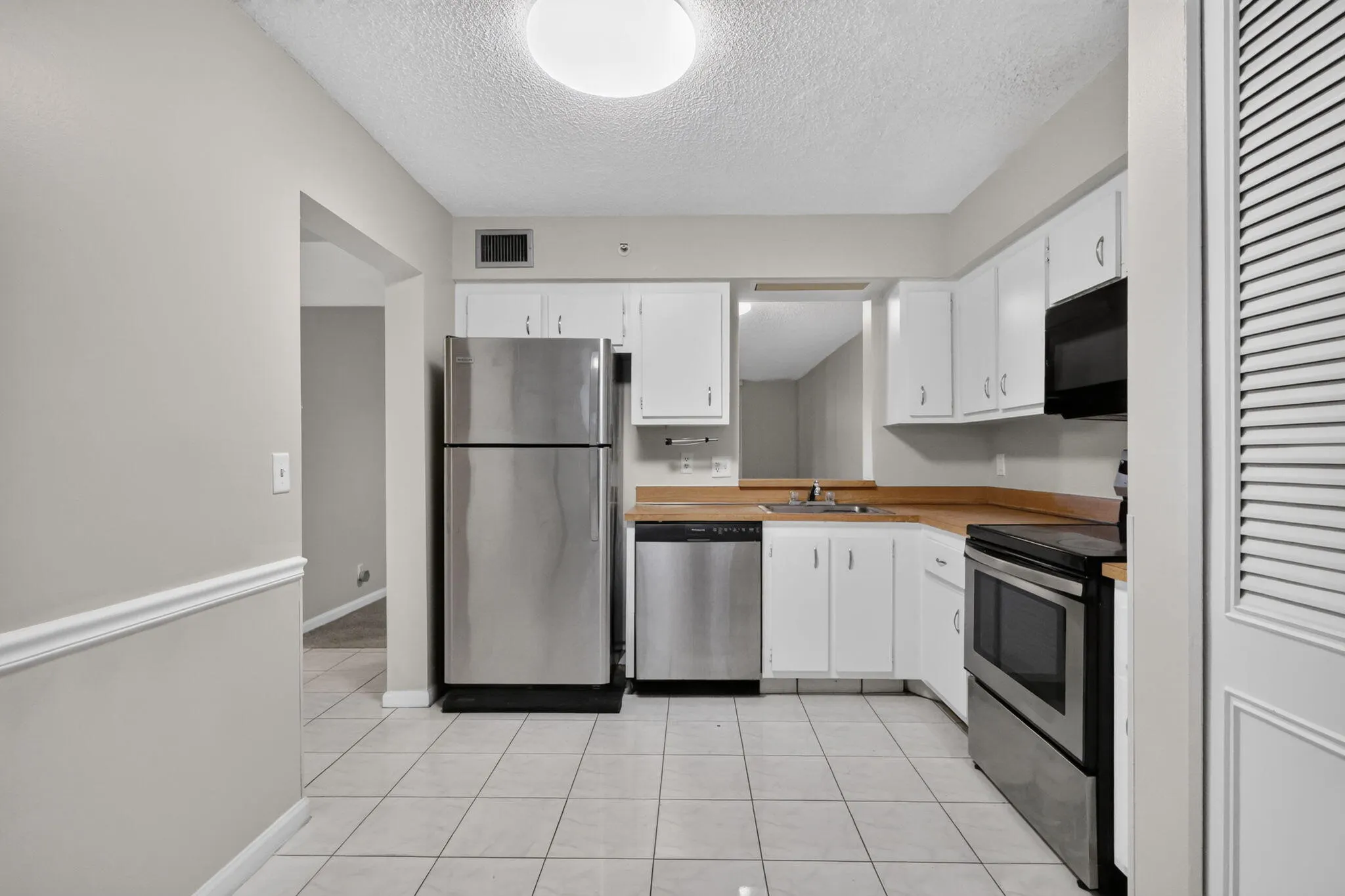 14527 BONAIRE Boulevard #109