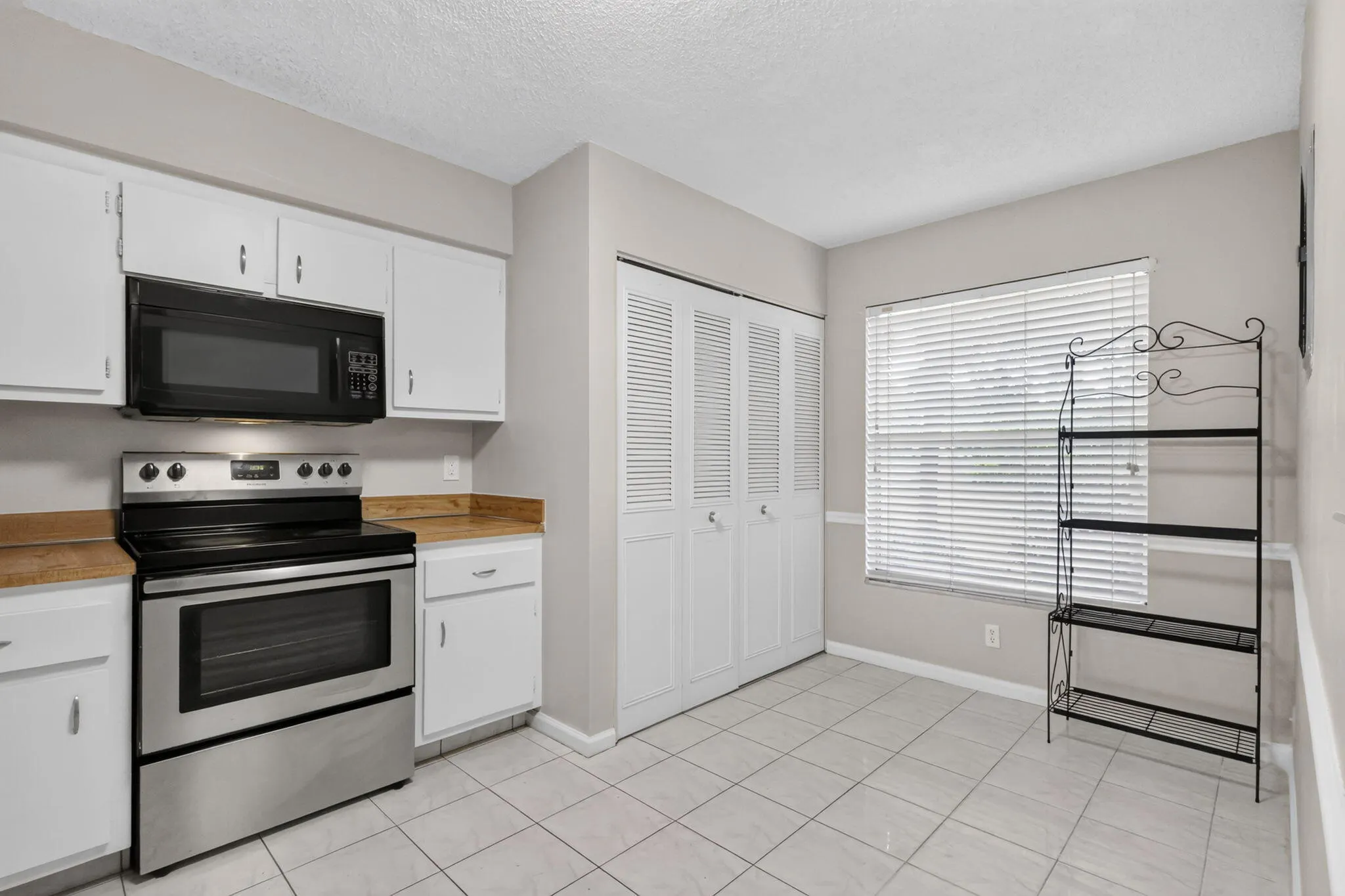 14527 BONAIRE Boulevard #109