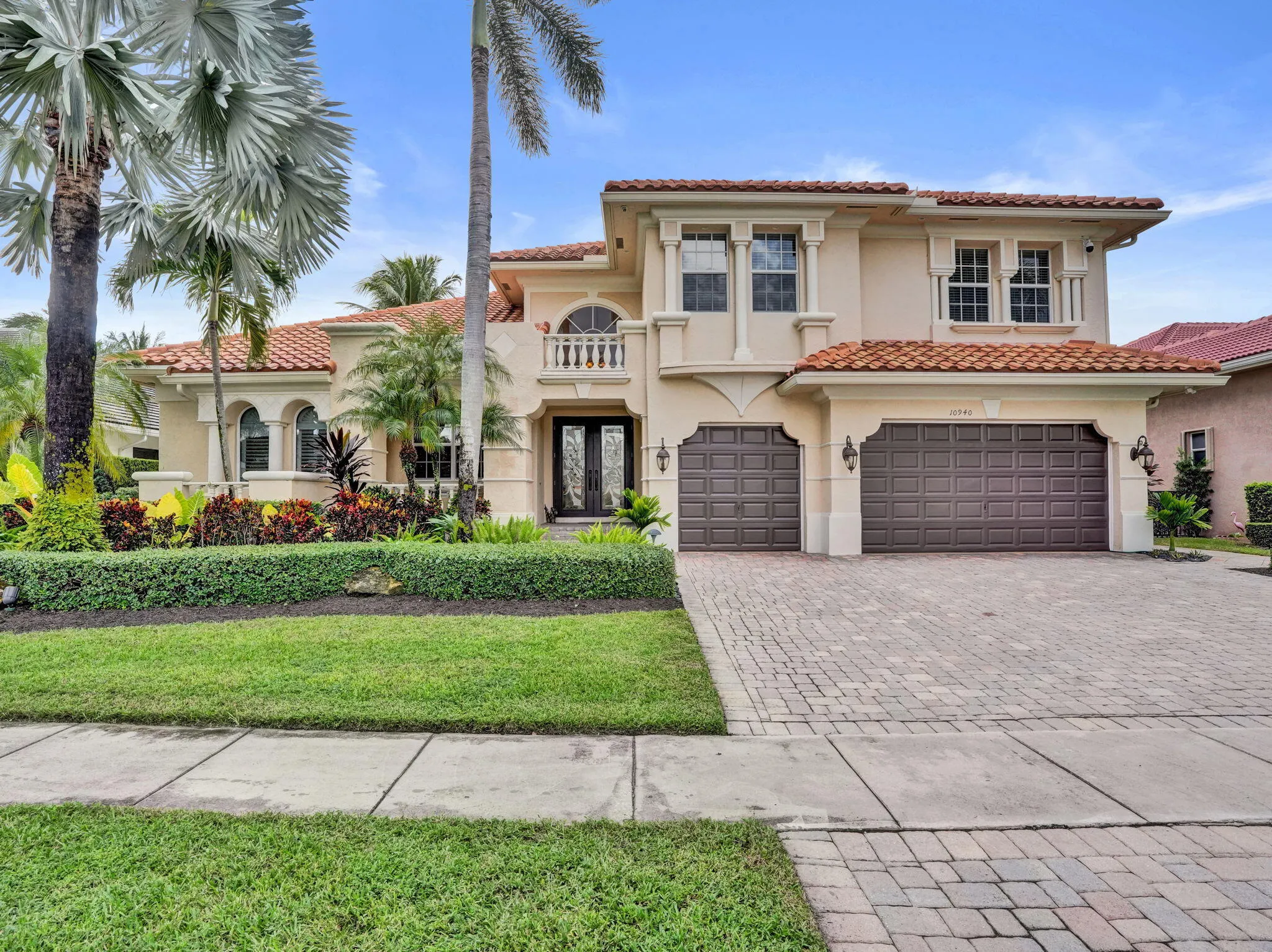 10940 HAWKS VISTA Street