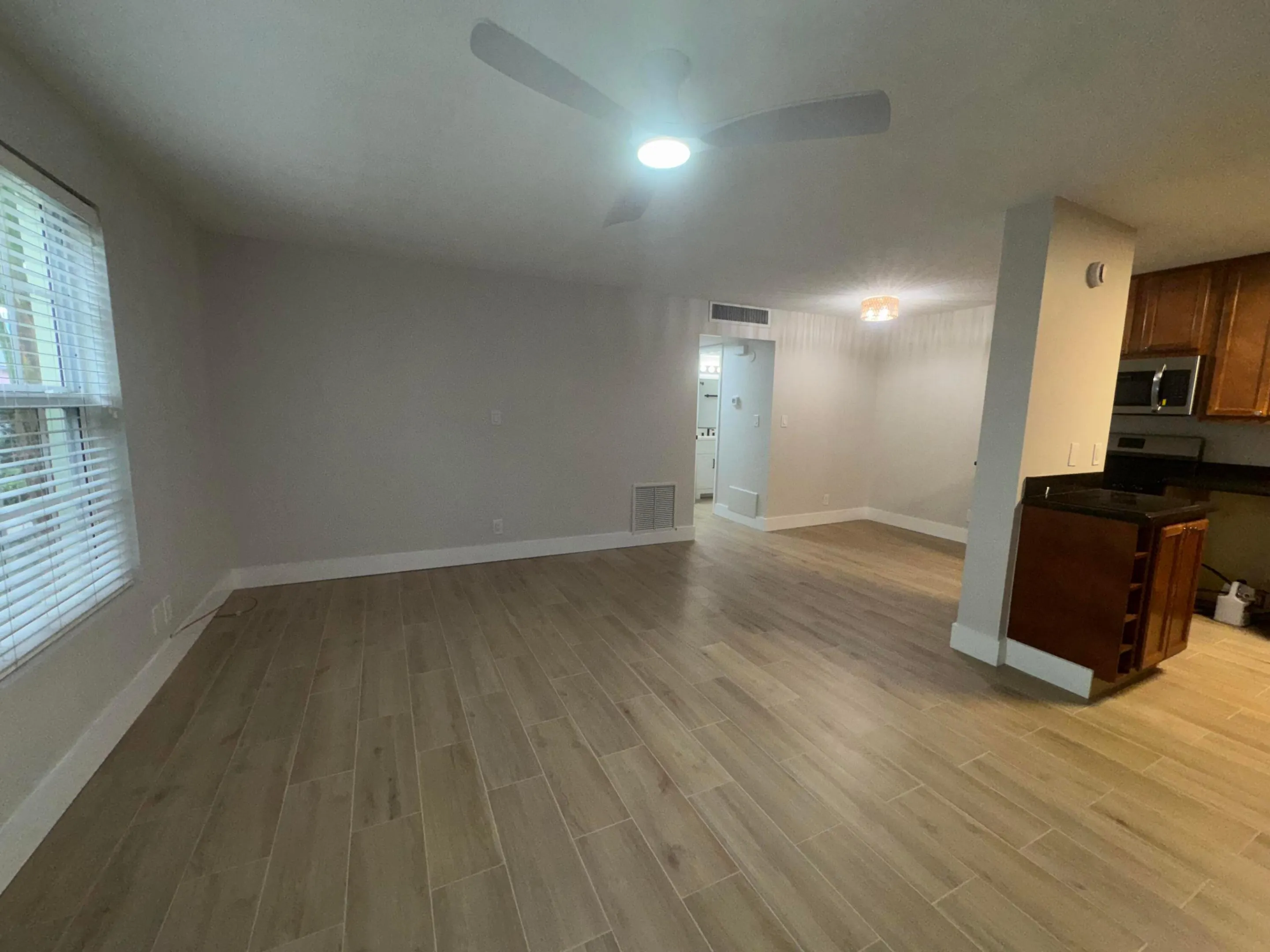 110 N Lakeside Drive #1
