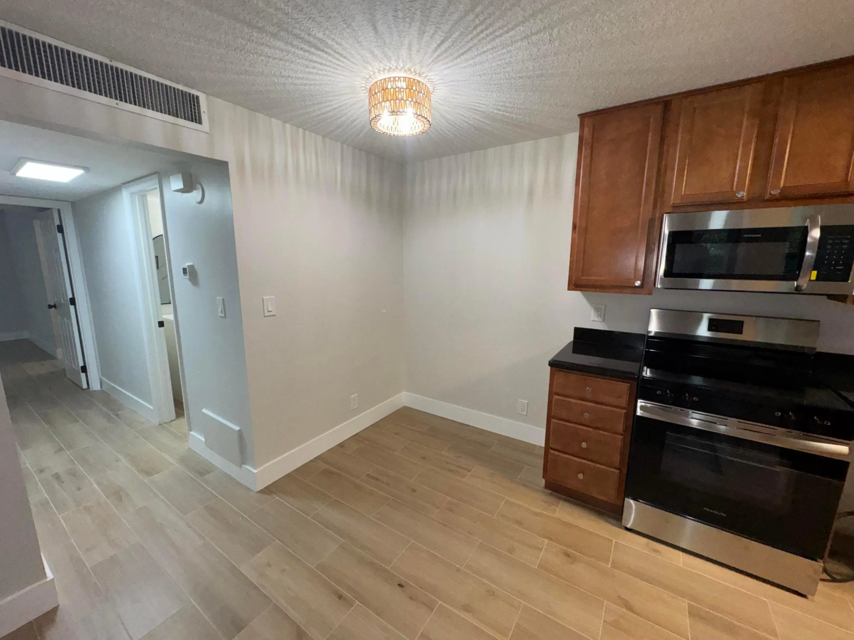 110 N Lakeside Drive #1