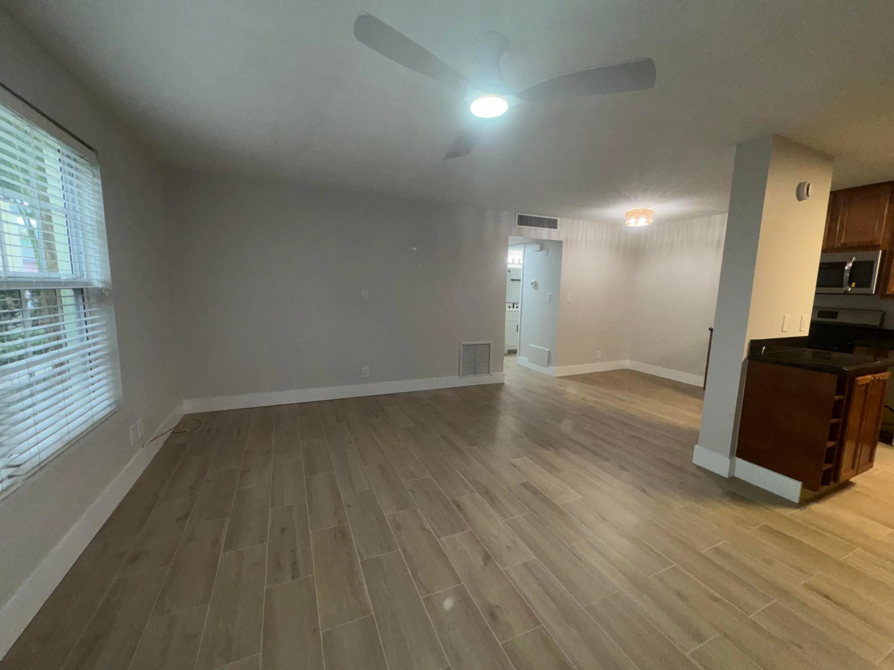 110 N Lakeside Drive #1