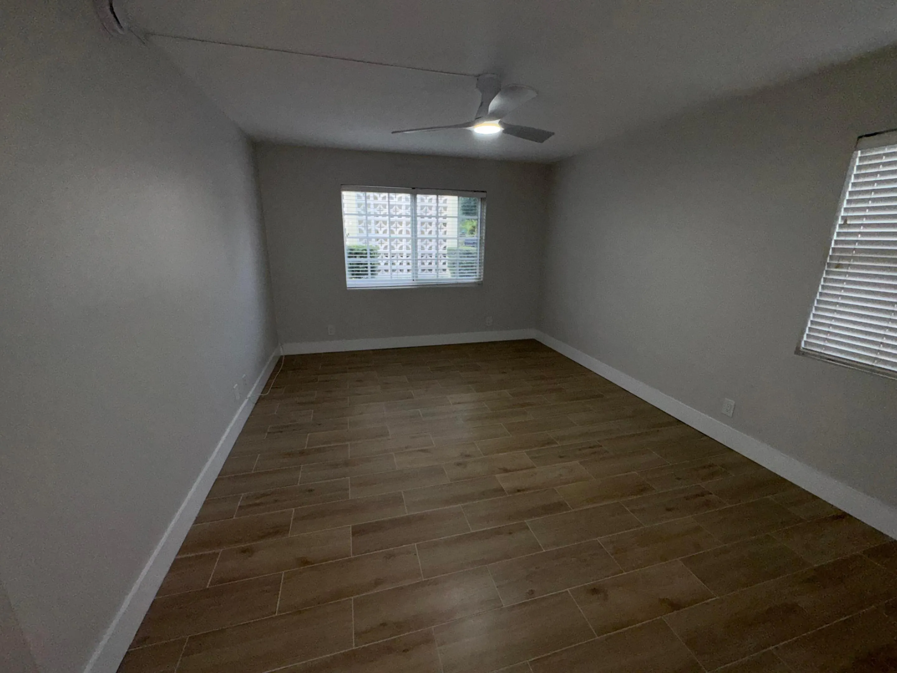 110 N Lakeside Drive #1