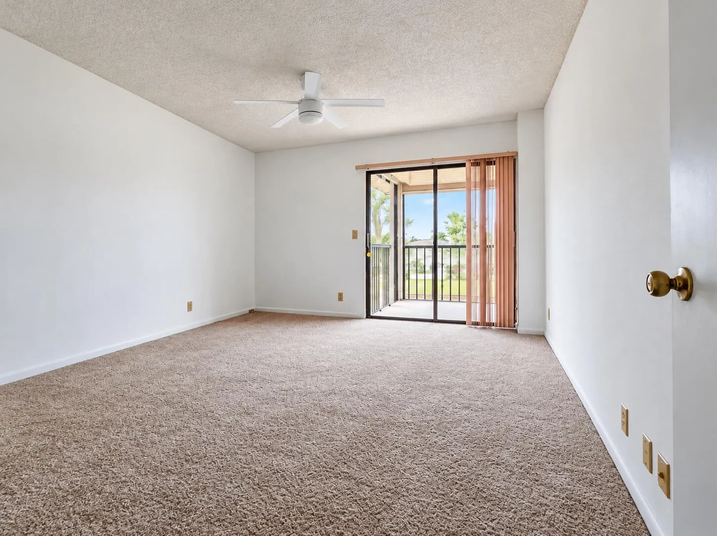 7370 S ORIOLE Boulevard #306-C
