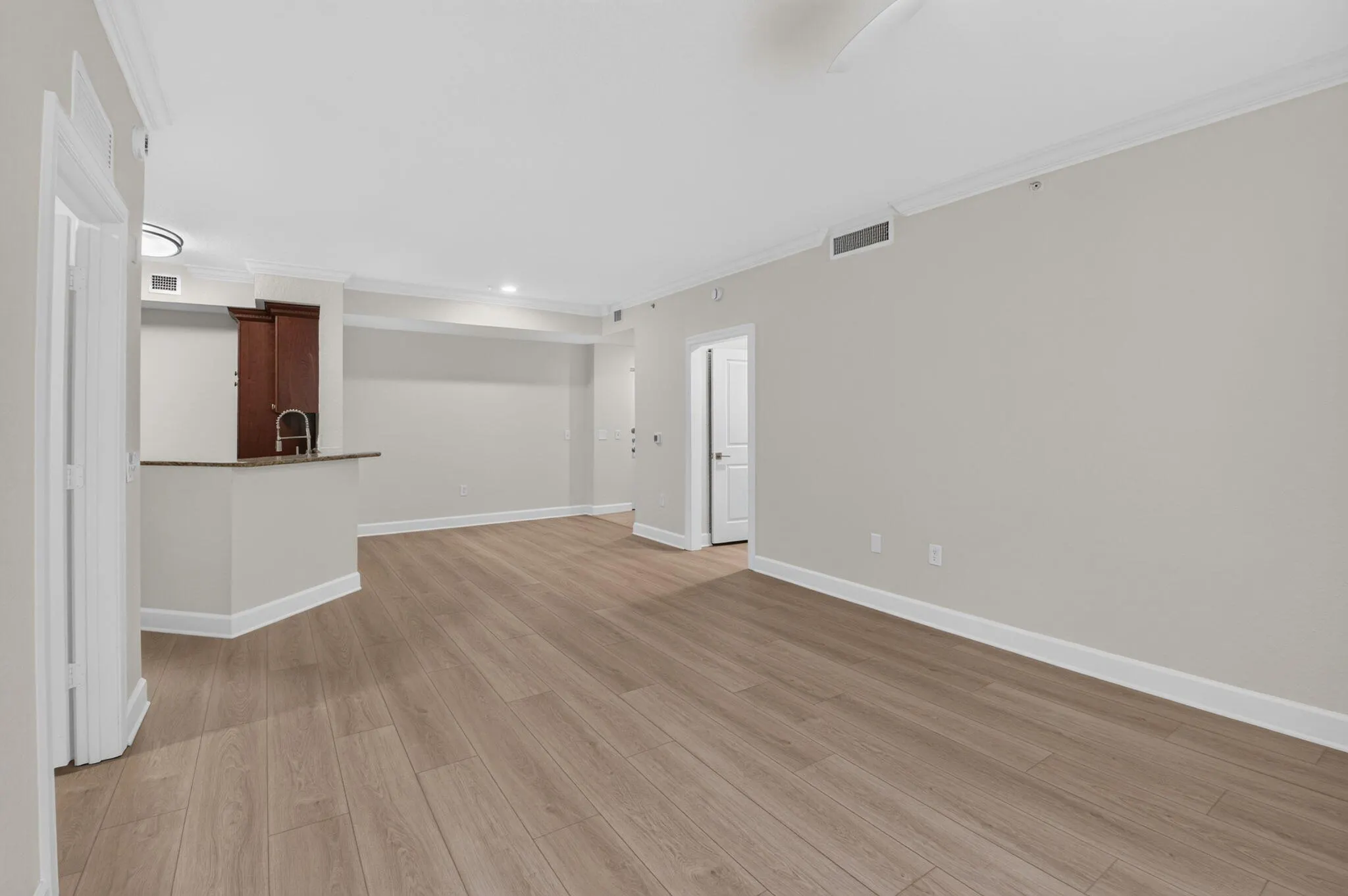 4 Renaissance Way #4214