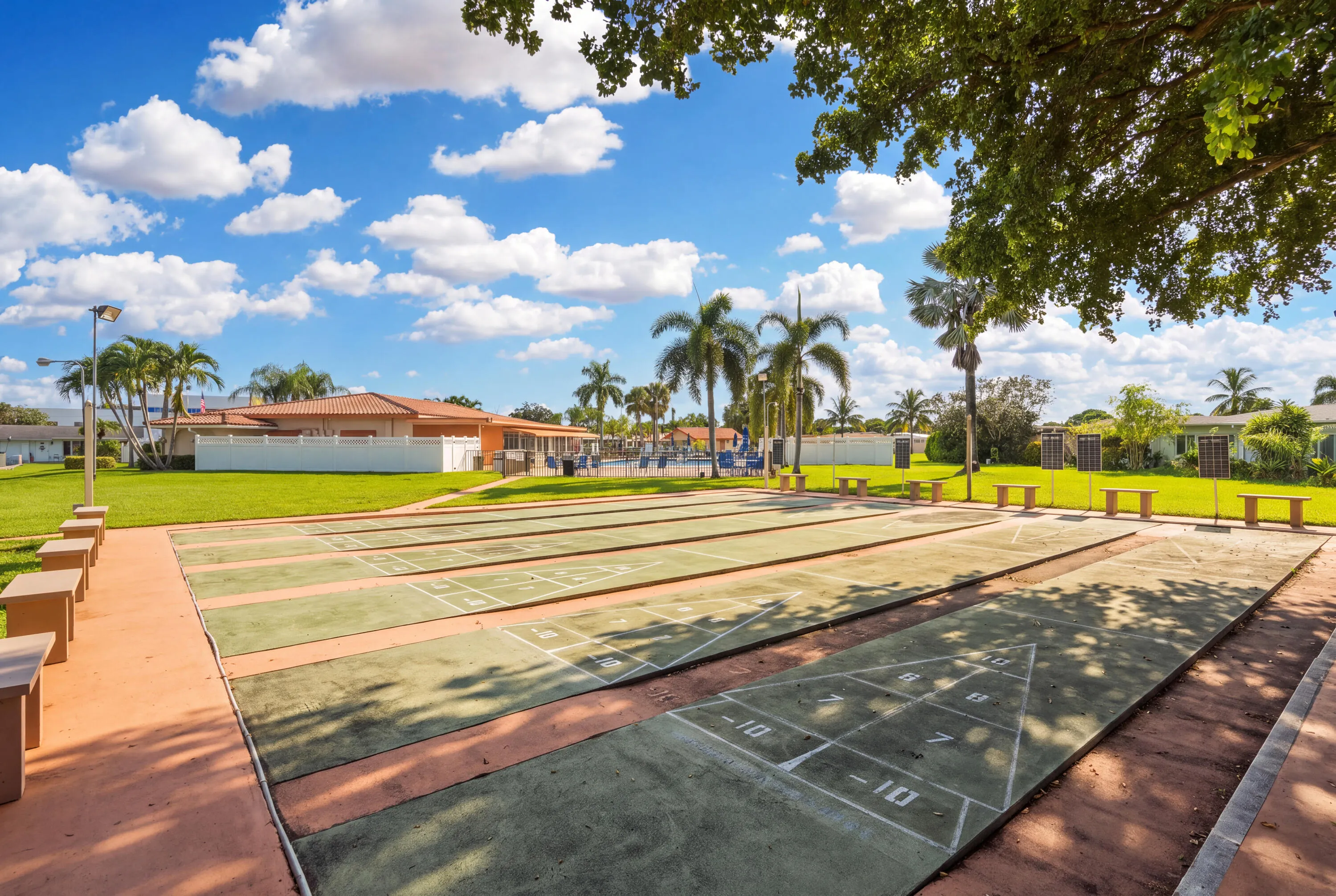 4404 NW 45TH Court