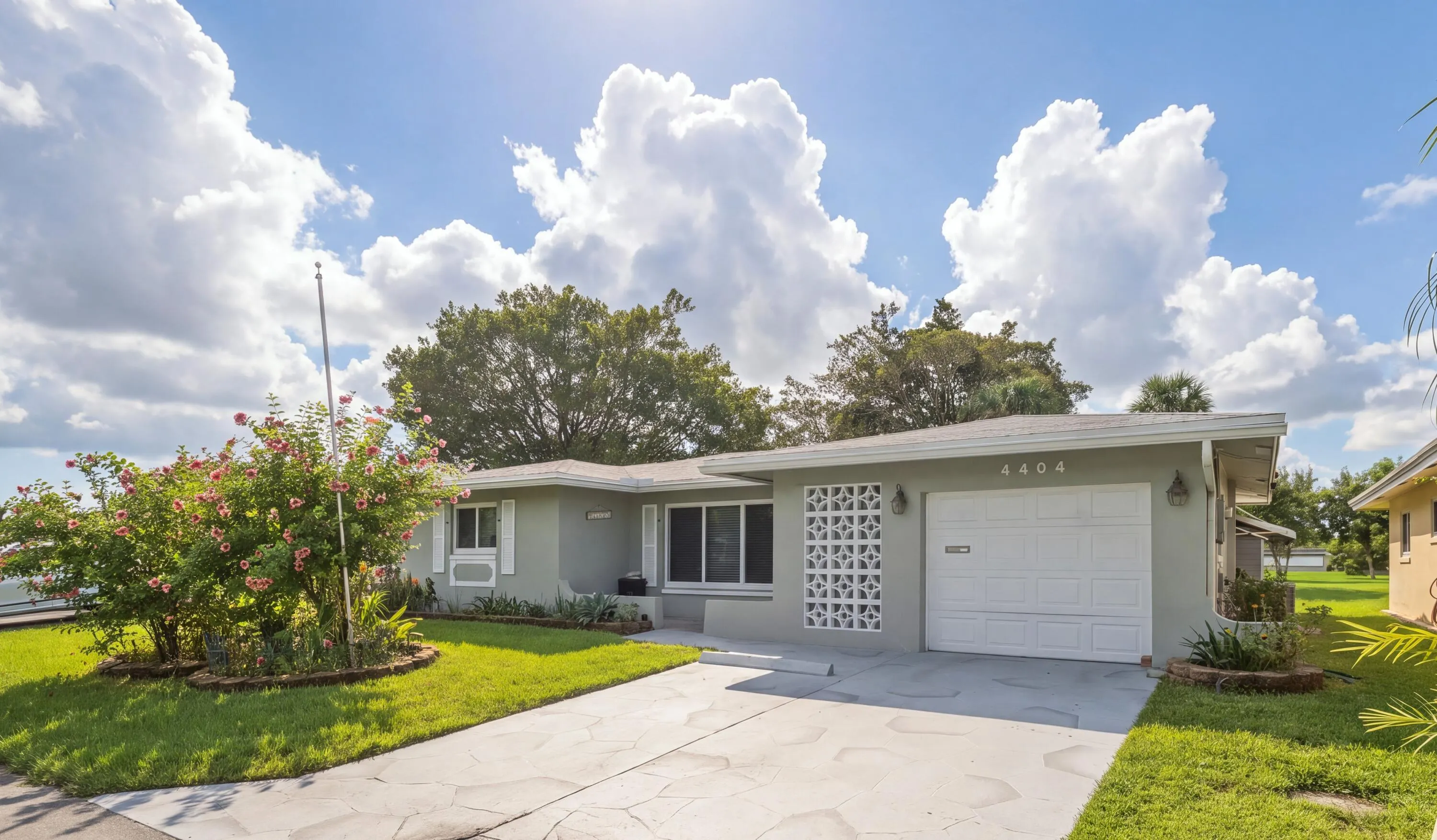 4404 NW 45TH Court
