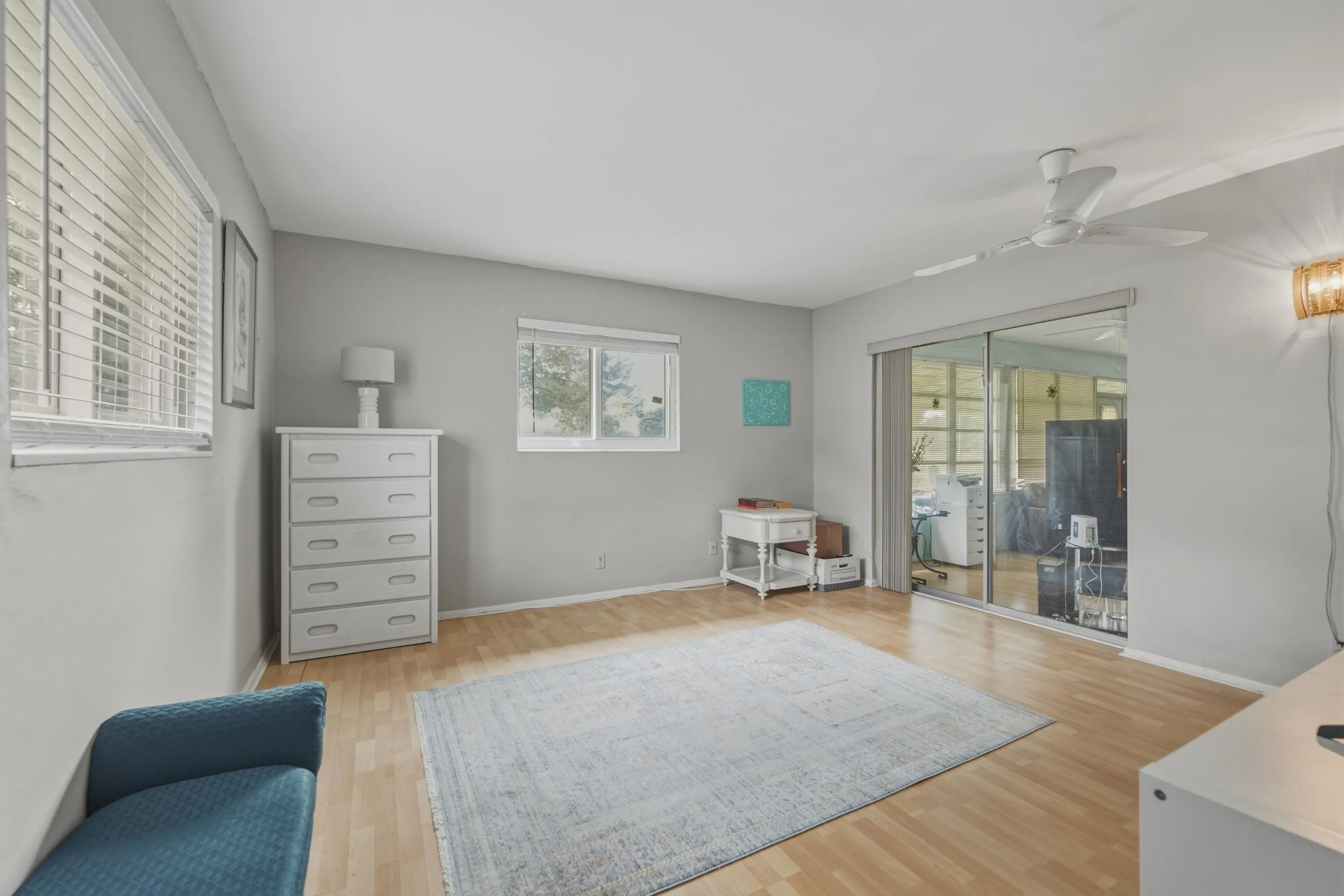 4404 NW 45TH Court