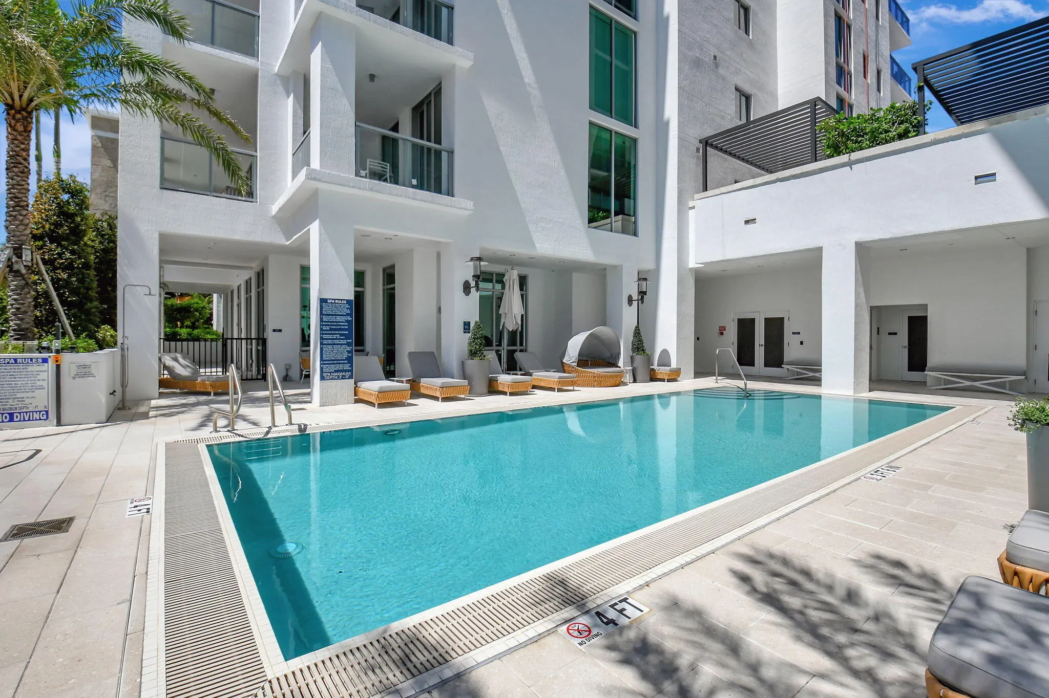 495 E Royal Palm Road #601