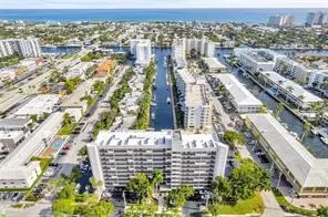 4800 Bayview Drive #306