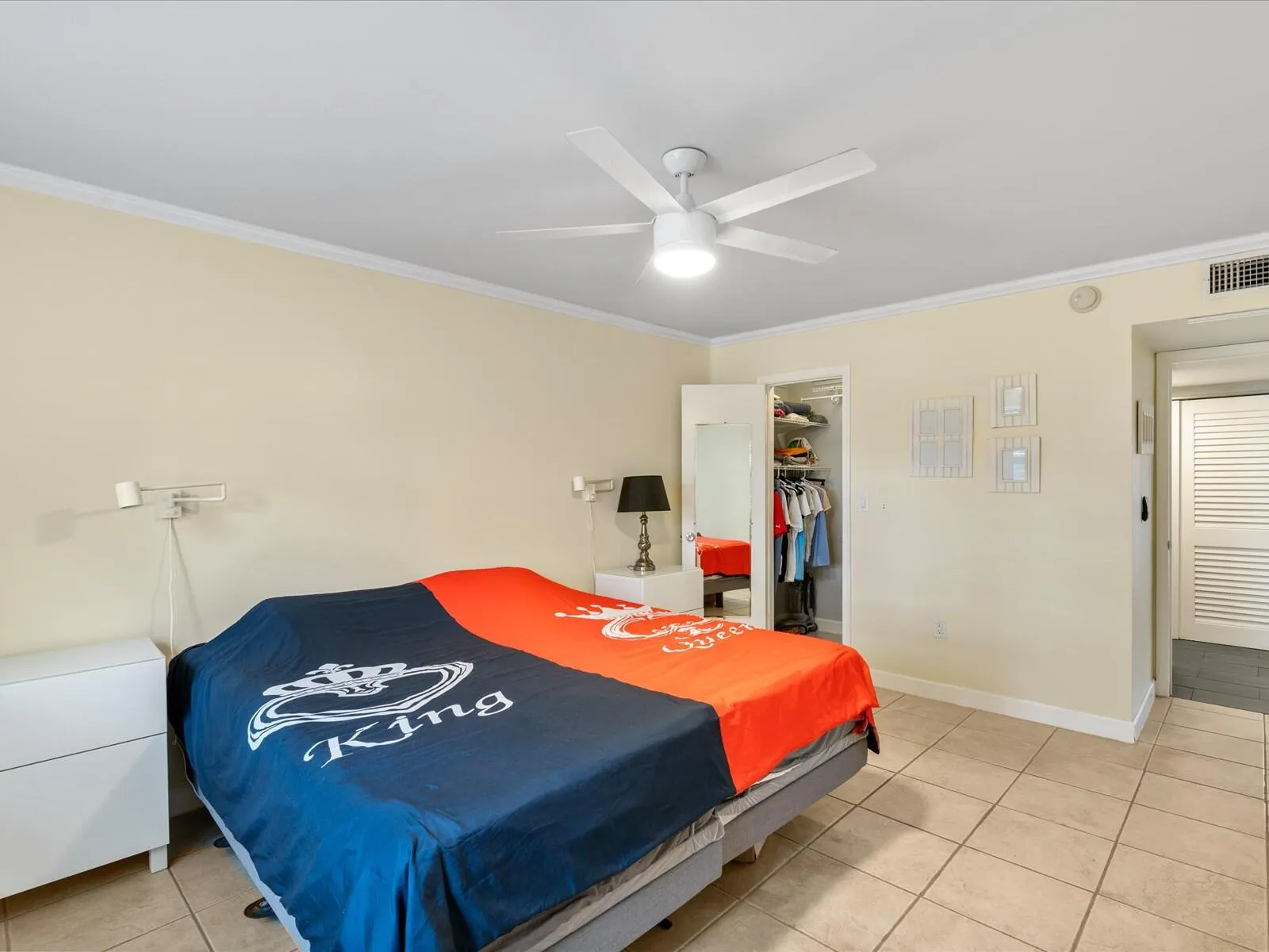 2998 E SUNRISE LAKES Drive E #110