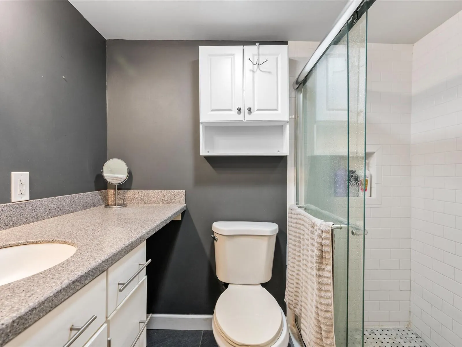 2998 E SUNRISE LAKES Drive E #110