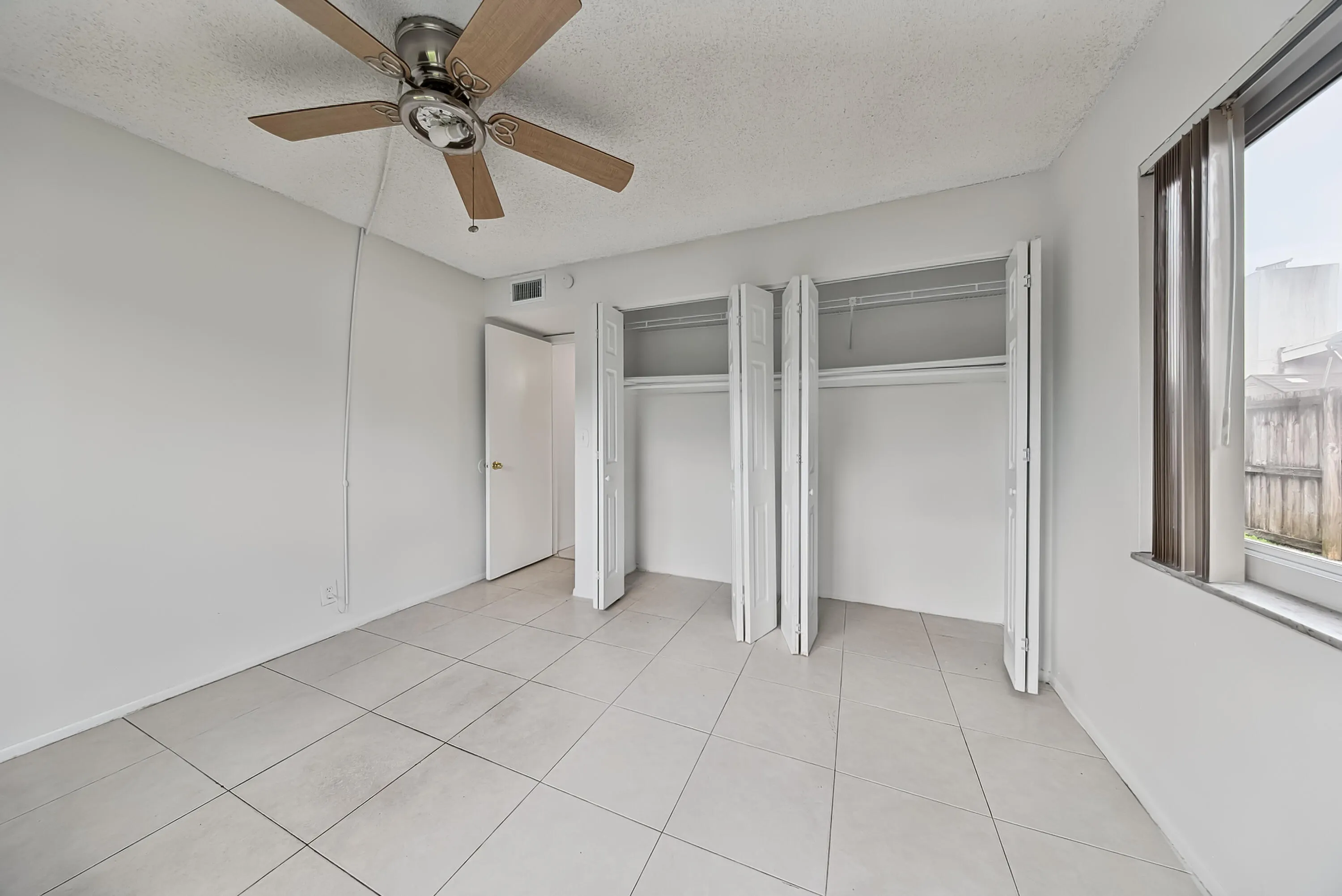 3127 NW 68th Court