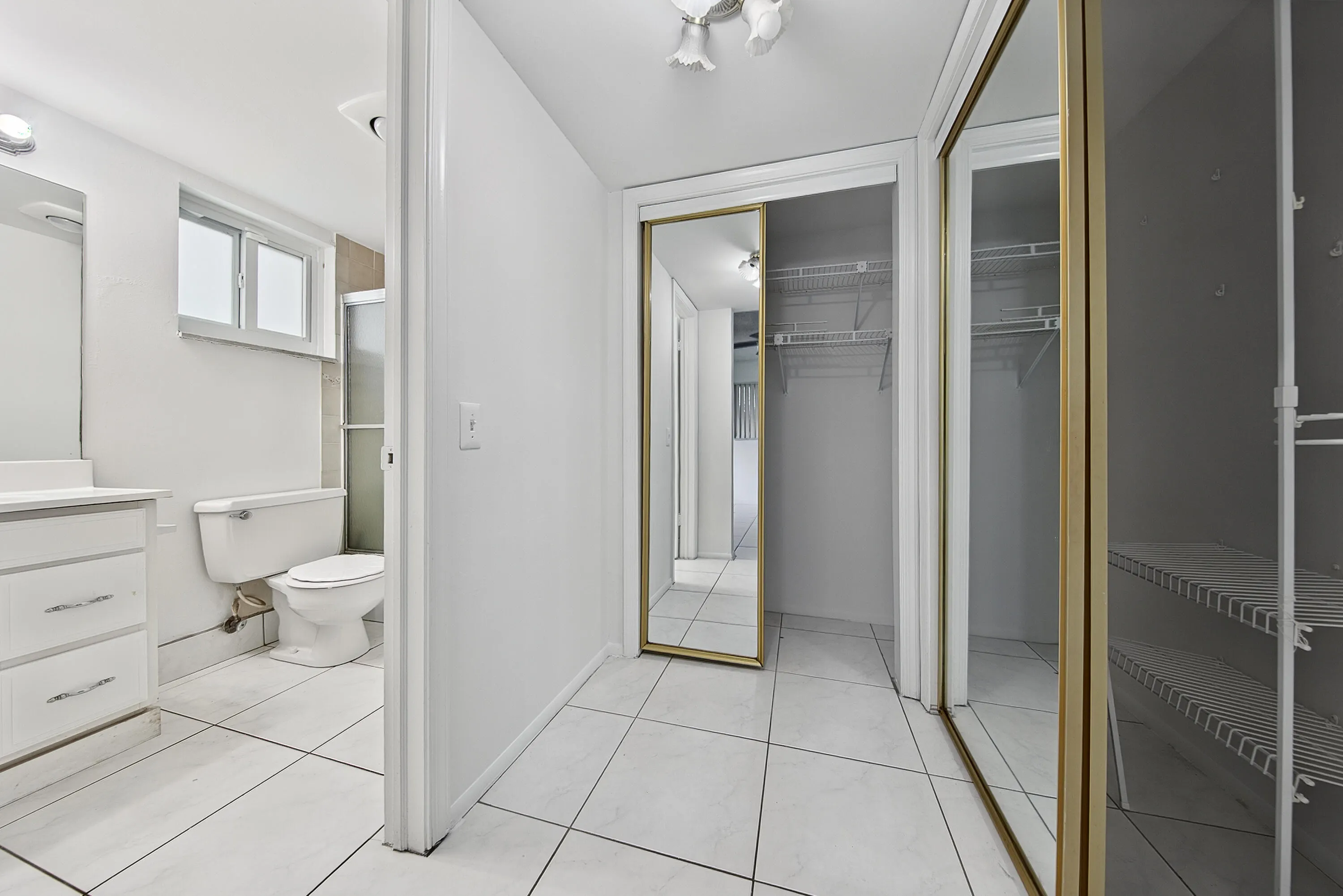 3127 NW 68th Court