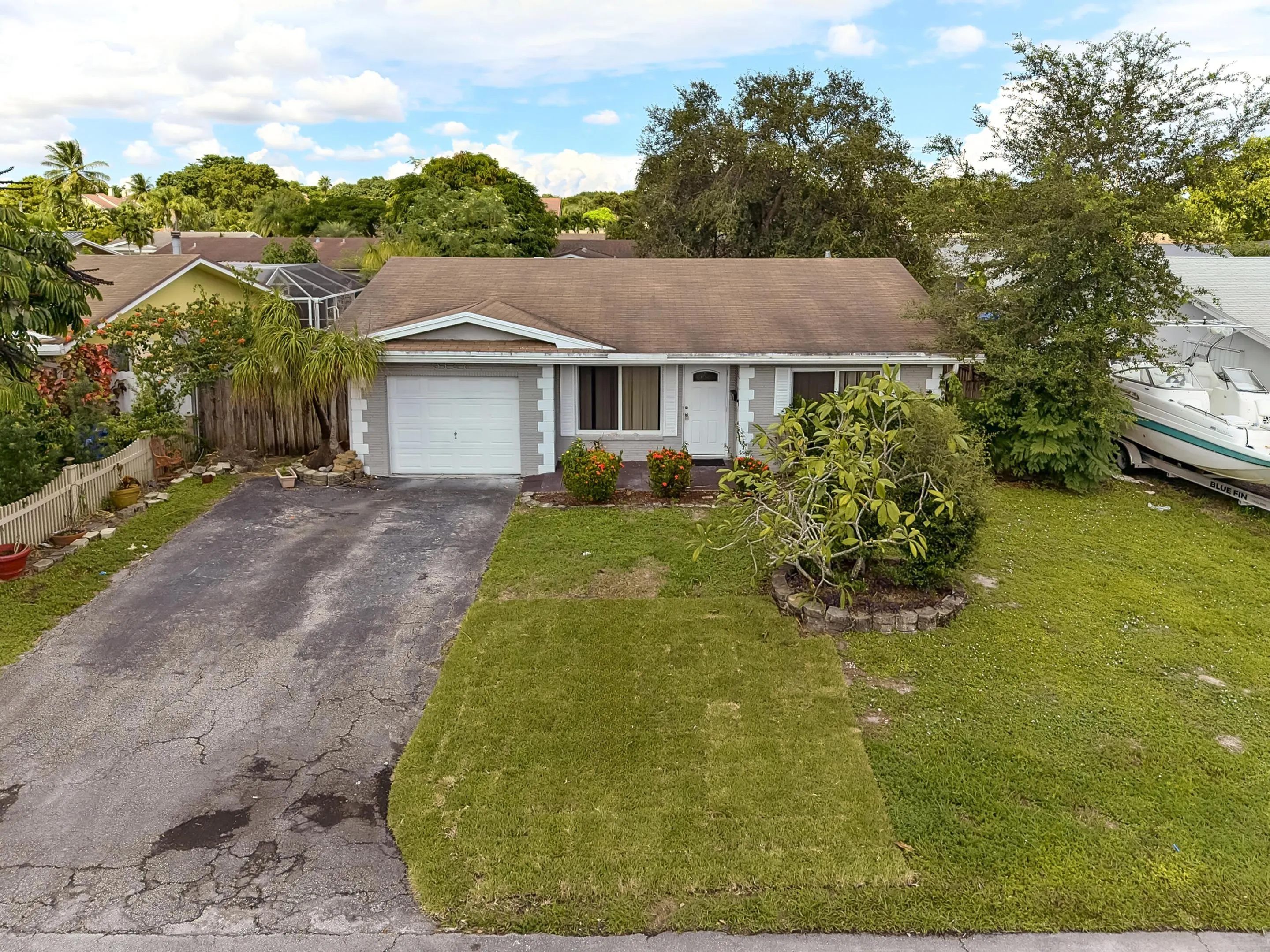 3127 NW 68th Court