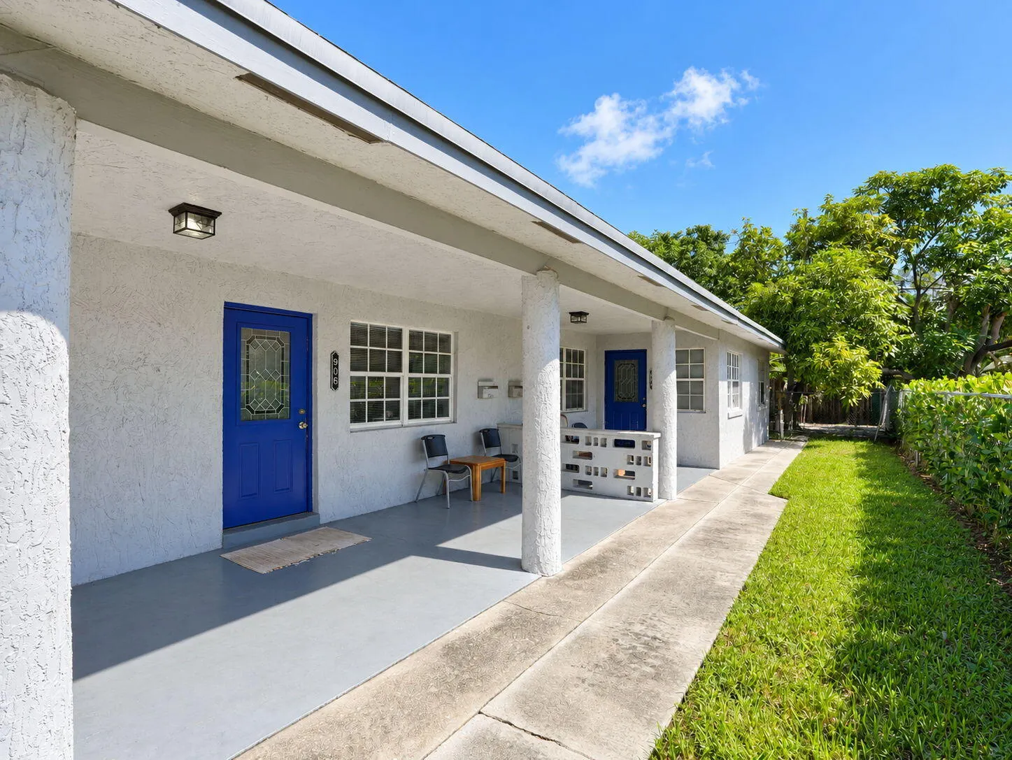 904 NE 10TH Avenue