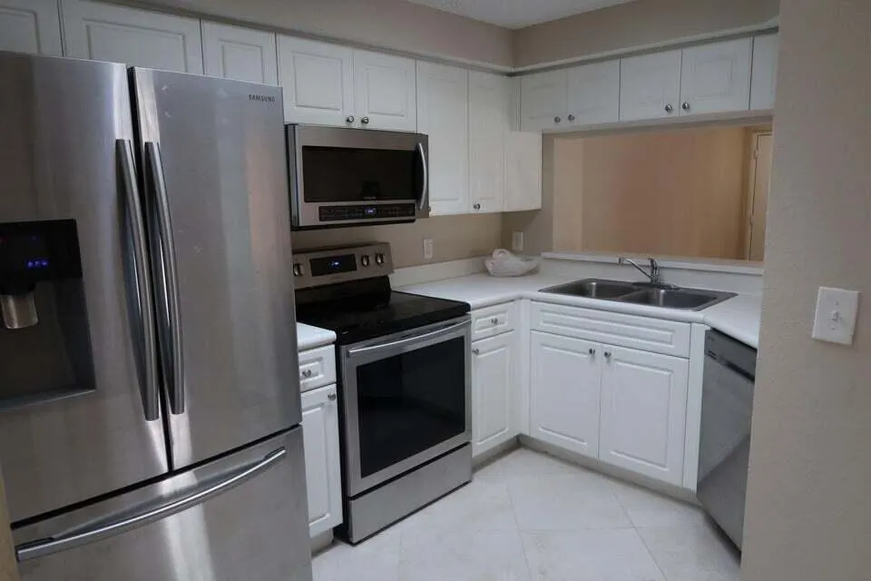 2725 ANZIO Court #106