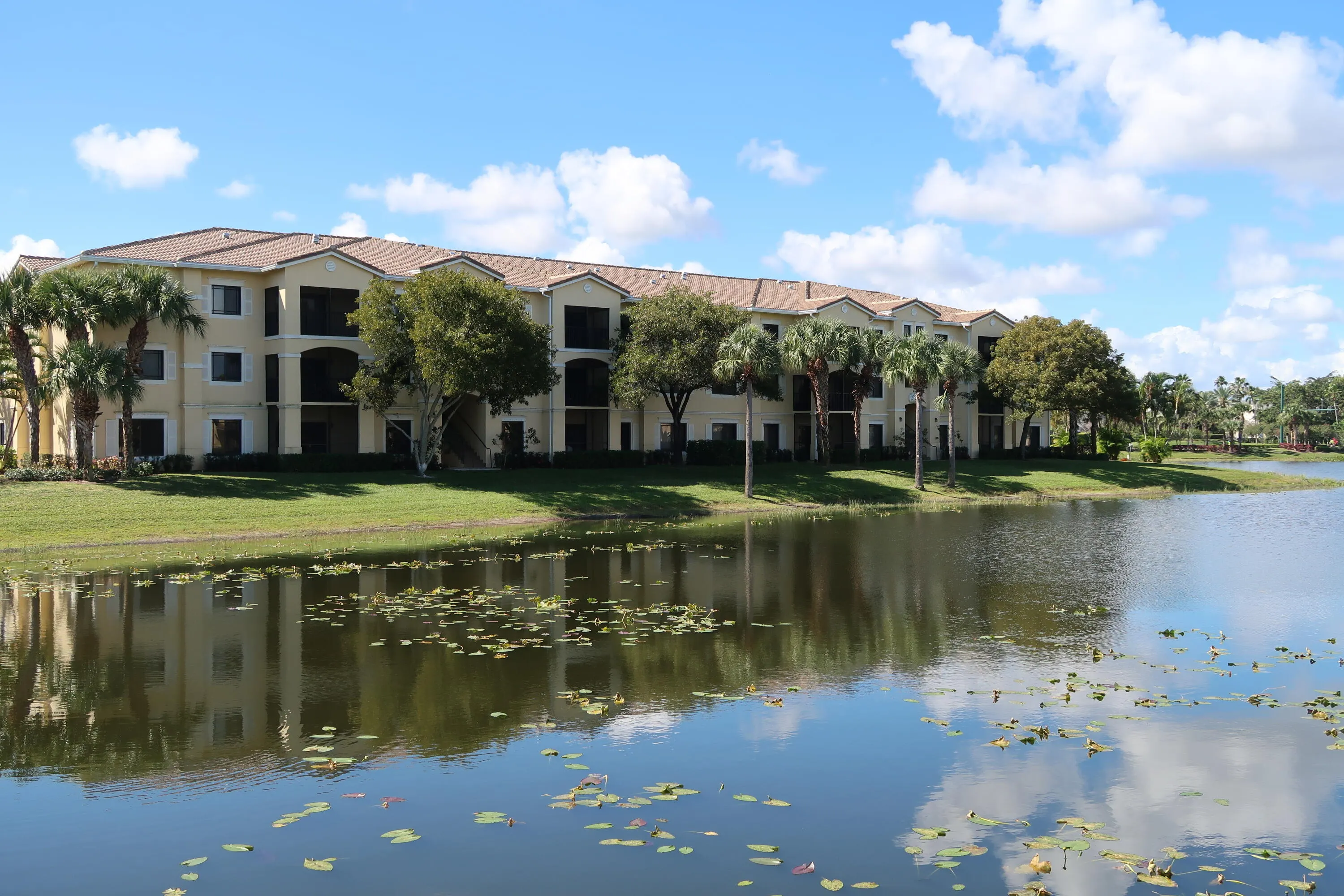 2725 ANZIO Court #106