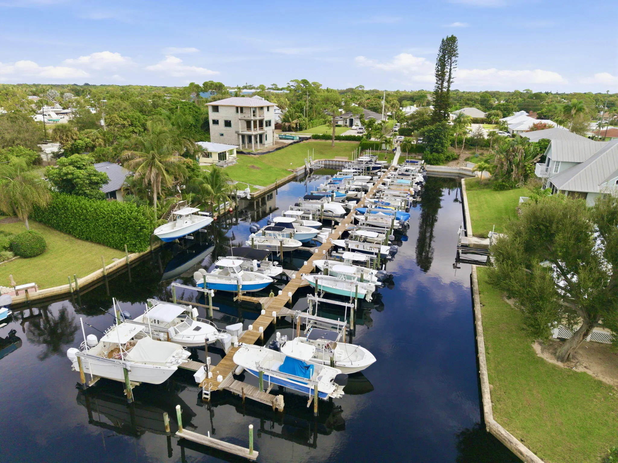 5139 SE HORSESHOE POINT Road
