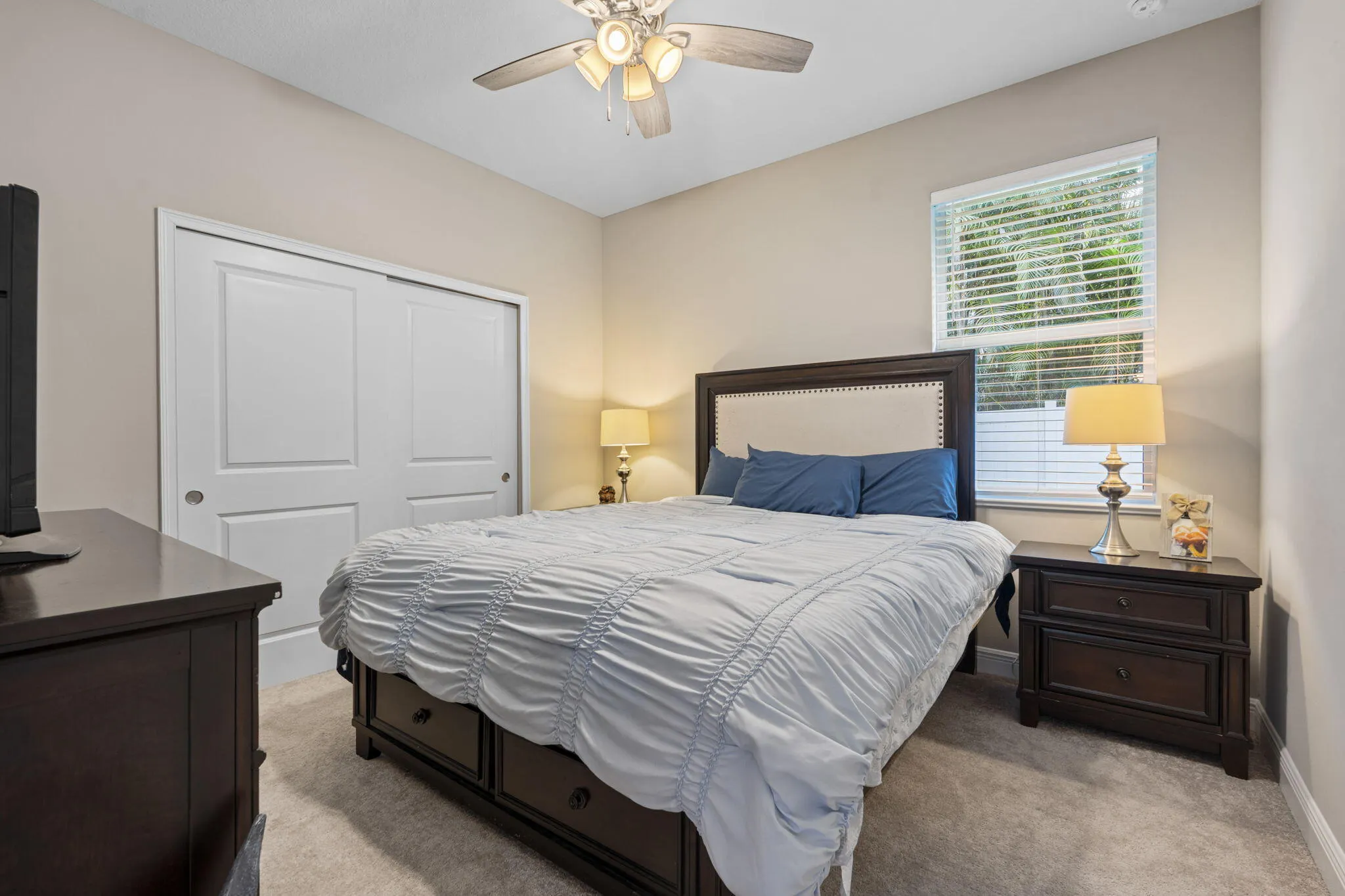 5139 SE HORSESHOE POINT Road