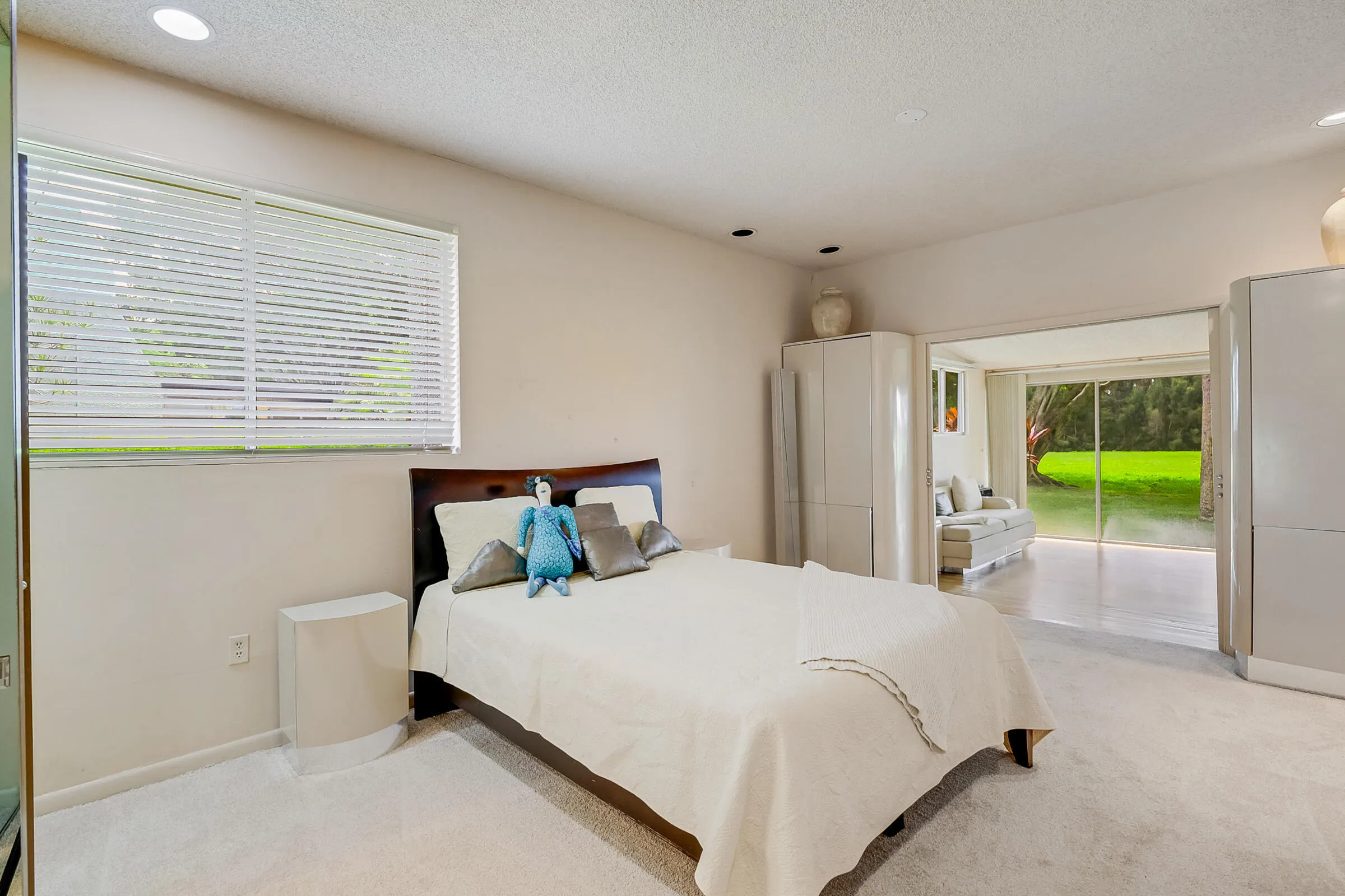 4803 ESEDRA Court