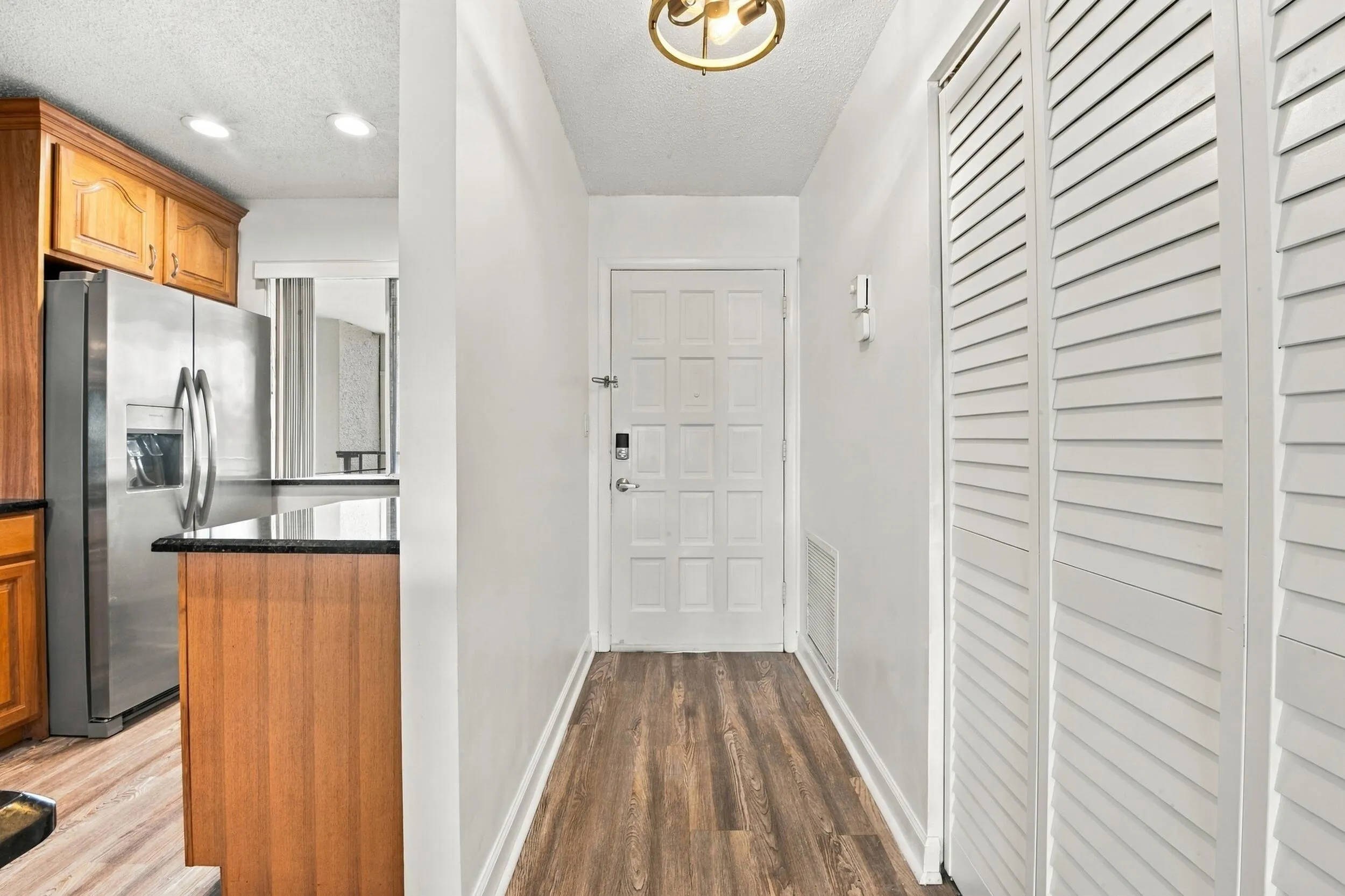 4545 LUXEMBURG Court #303