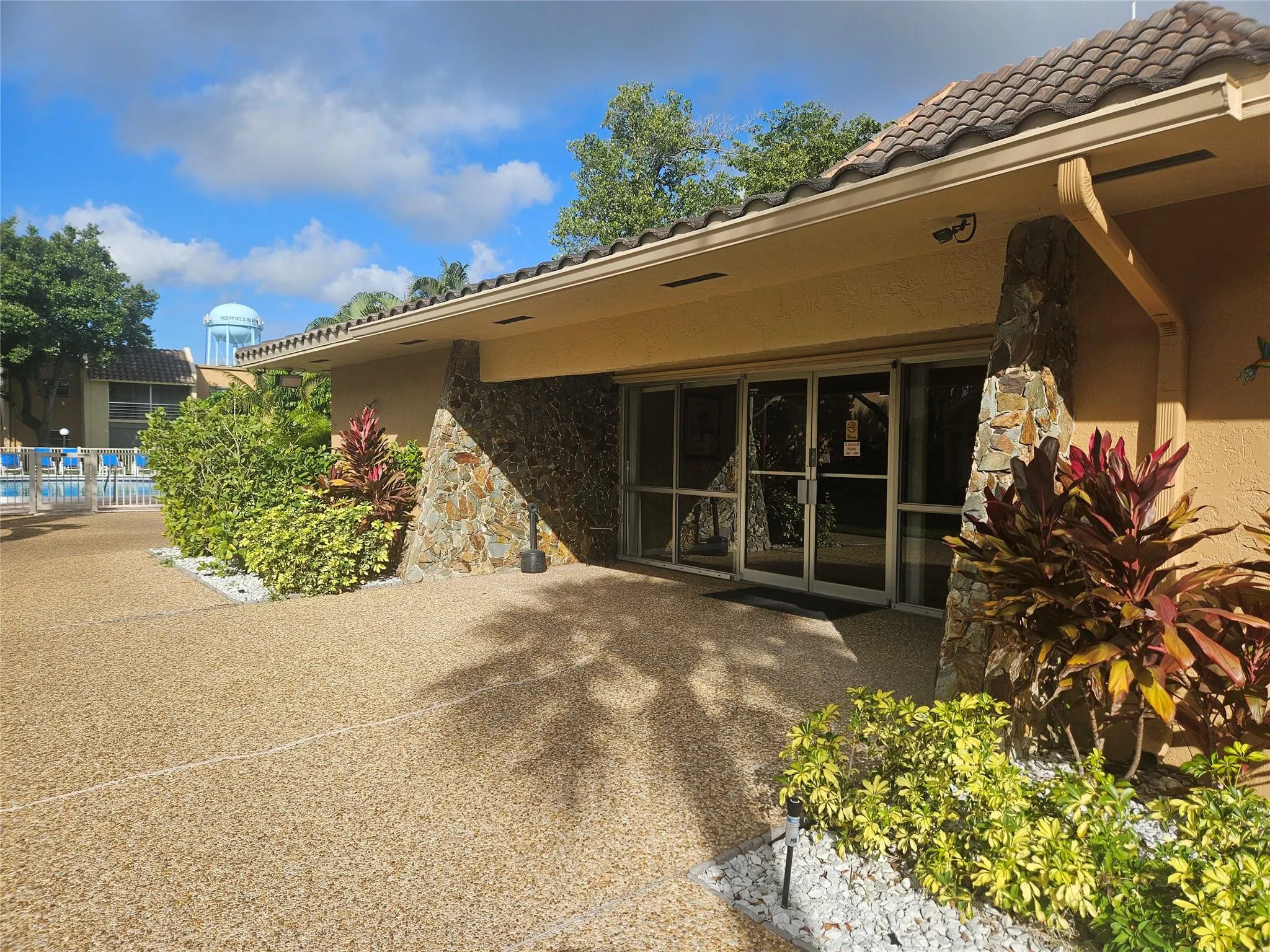 959 SE 2ND Avenue #107